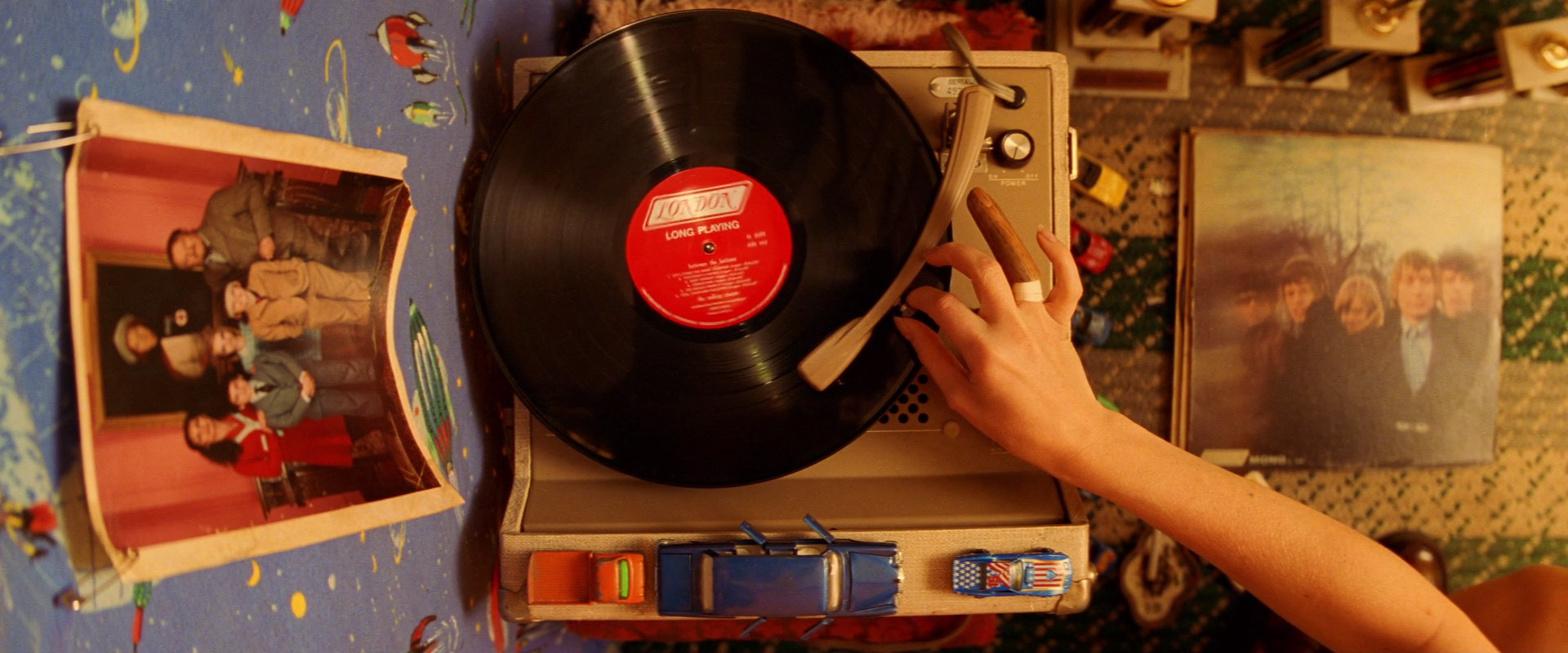 Артдирекшен HR ролика для Henderson — Изображение №8 — Анимация, Маркетинг на Dprofile