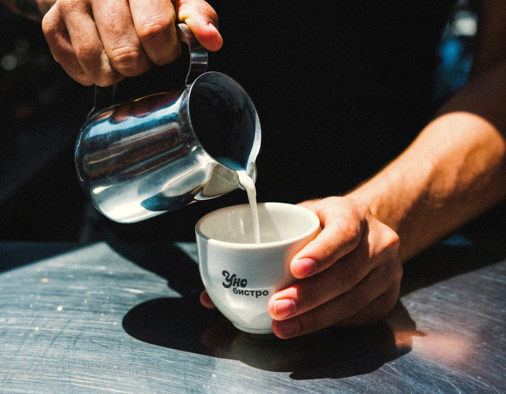 Фирменный стиль Уно-бистро — Изображение №3 — Брендинг, Иллюстрация на Dprofile