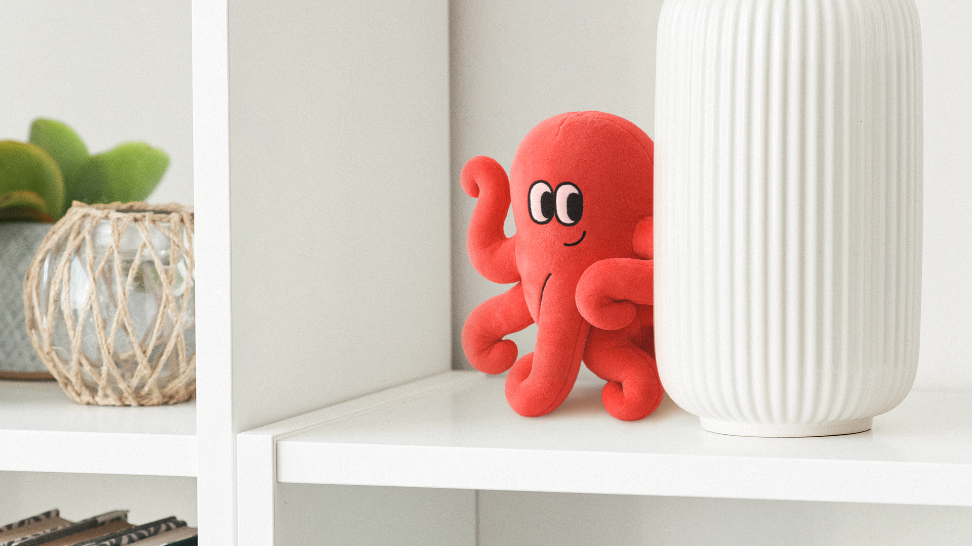 OCS: человечный HR-бренд для лидера IT-дистрибуции — Изображение №9 — Брендинг на Dprofile