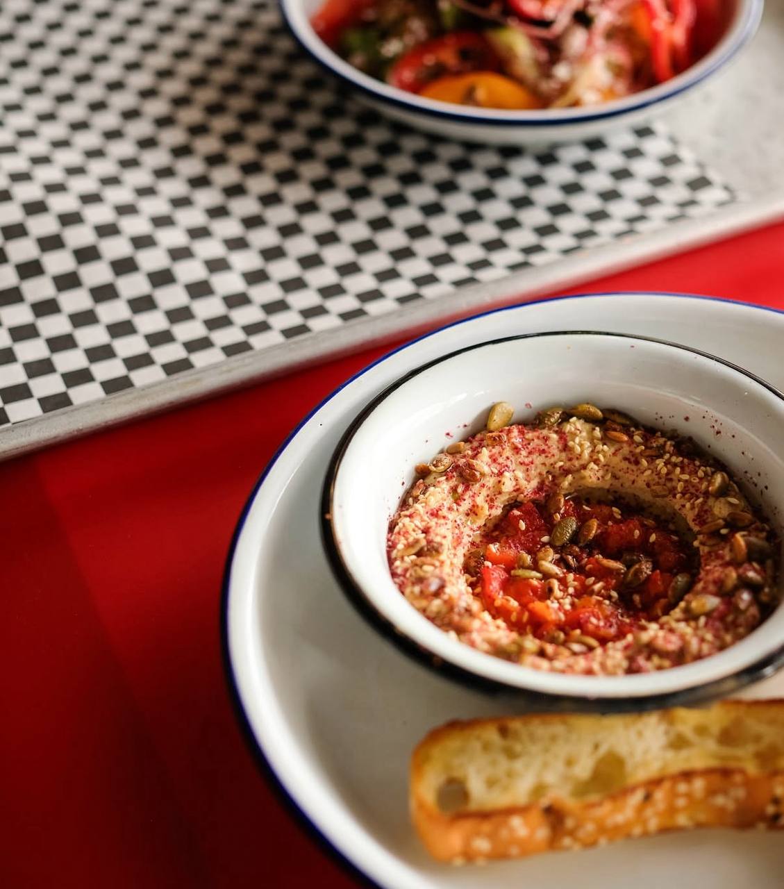 ПЕЧАТНЫЕ МАТЕРИАЛЫ И ОФОРМЛЕНИЕ СОЦИАЛЬНЫХ СЕТЕЙ ДЛЯ Ø36 — Изображение №1 — Иллюстрация, Графика на Dprofile