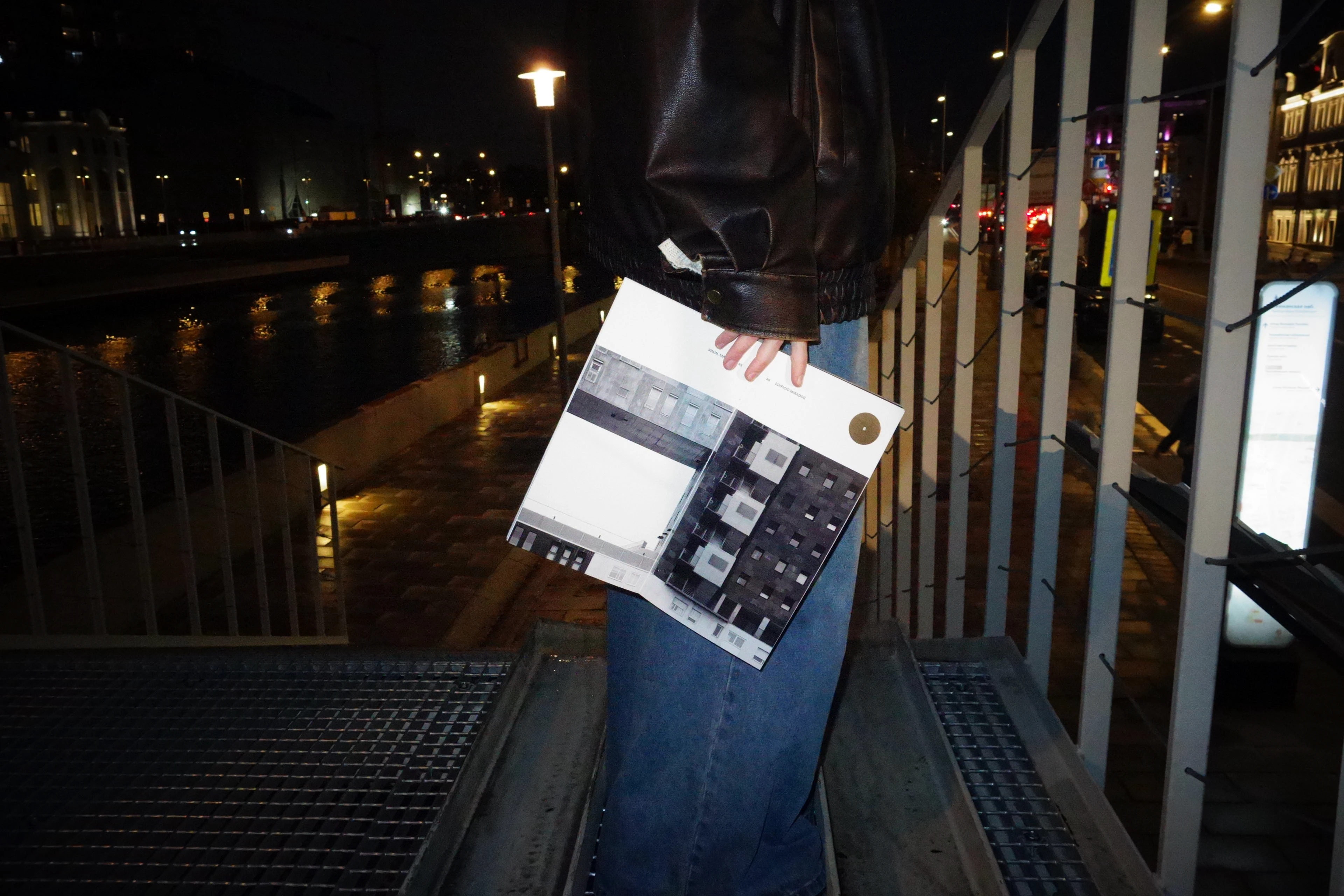 брошюра/АРХИТЕКТУРНЫЕ ПУСТОТЫ — Изображение №10 — Графика на Dprofile