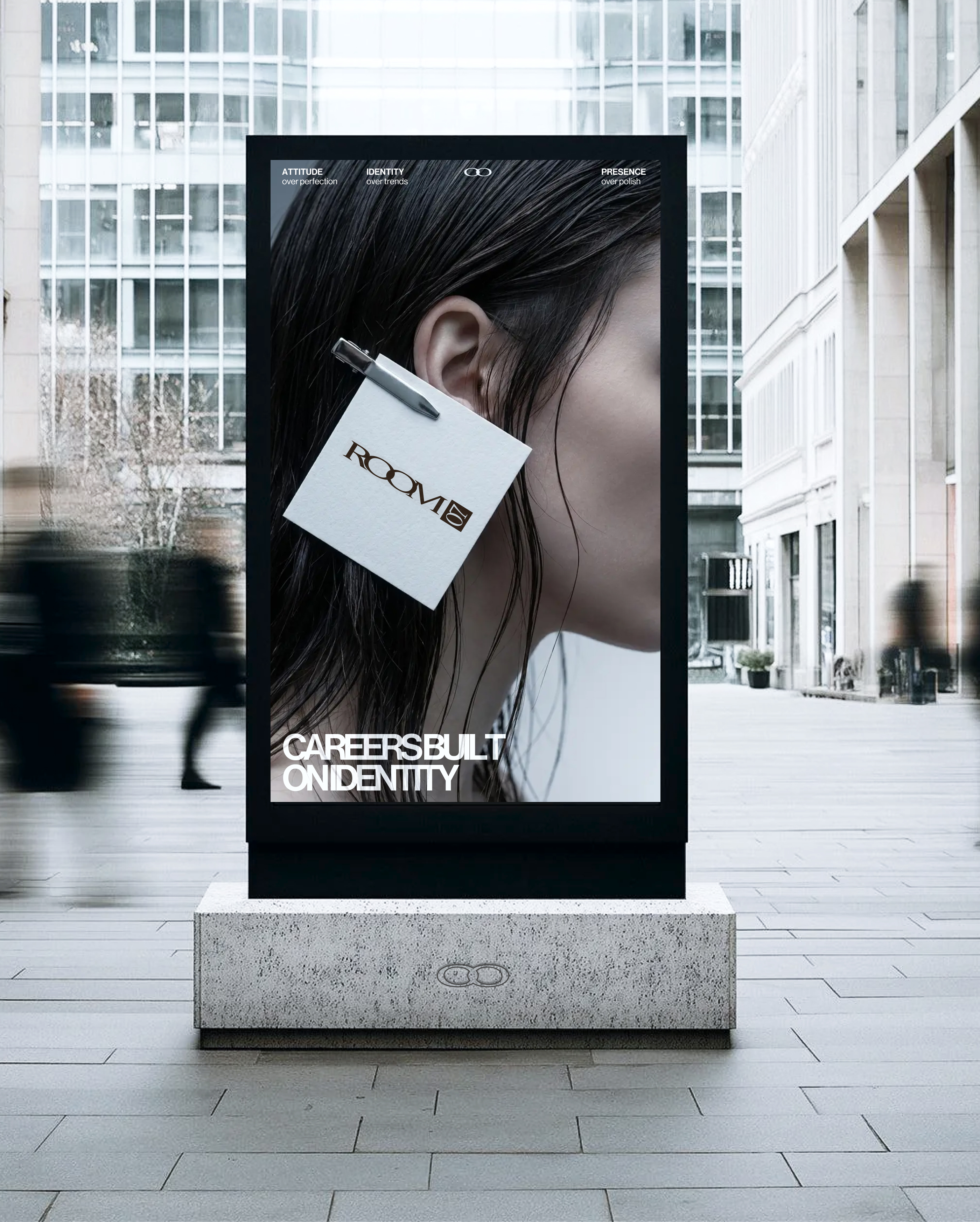 ROOM07 / Брендинг модельного агенства — Изображение №7 — Брендинг, Графика на Dprofile