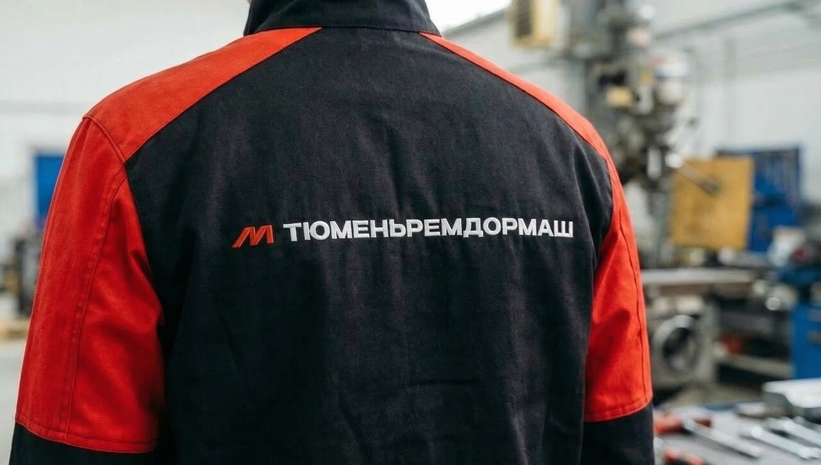 ТюменьРемДорМаш — завод дорожной инфраструктуры — Изображение №15 — Брендинг, Графика на Dprofile