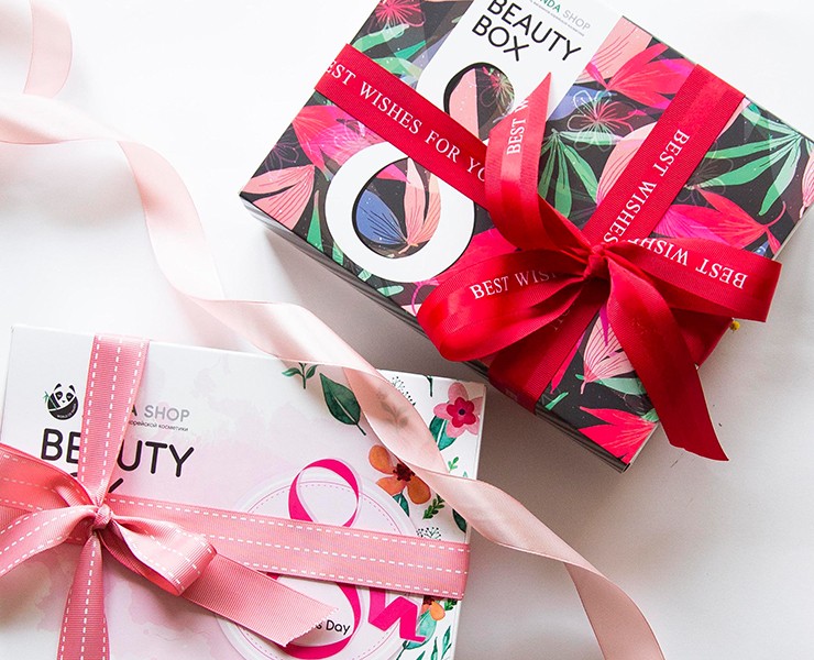 Дизайн лимитированных  Beauty-Box PANDA SHOP к 8 марта на Dprofile