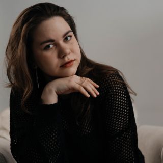 Аватар пользователя Виктория Усманова