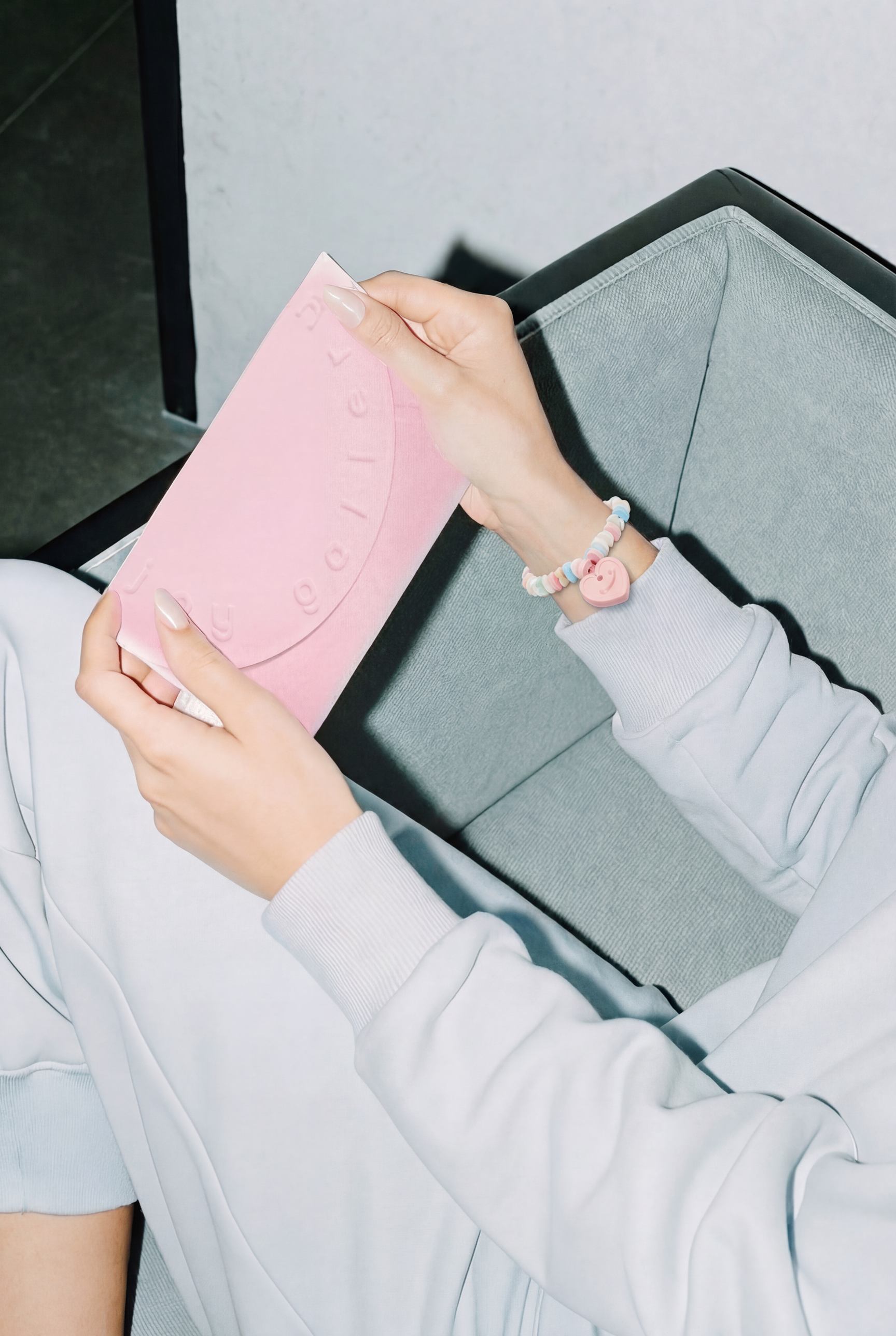 joy gallery | Branding — Изображение №7 — Брендинг, Графика на Dprofile