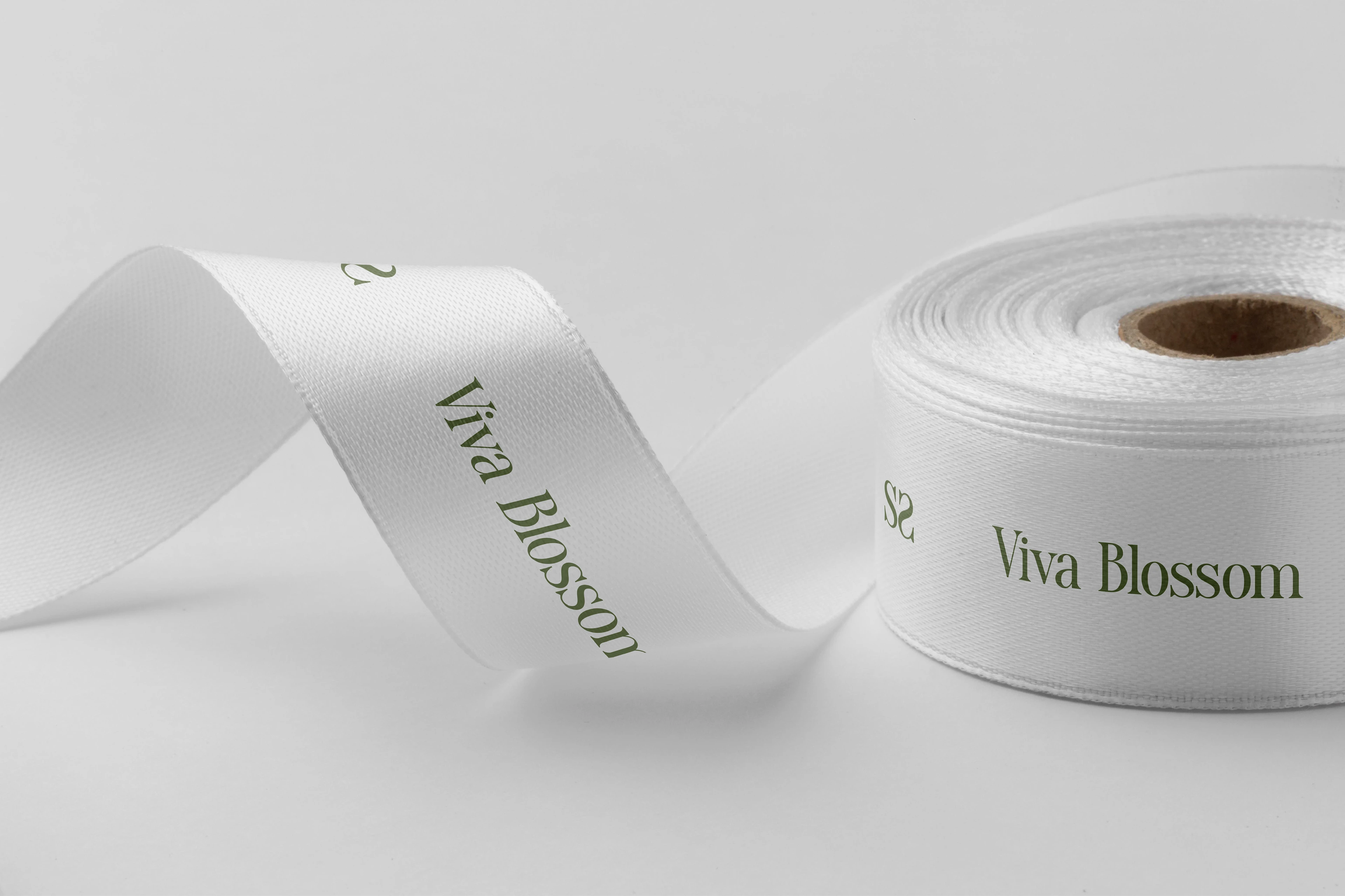 Viva Blossom | identity for a flower shop — Изображение №10 — Брендинг на Dprofile