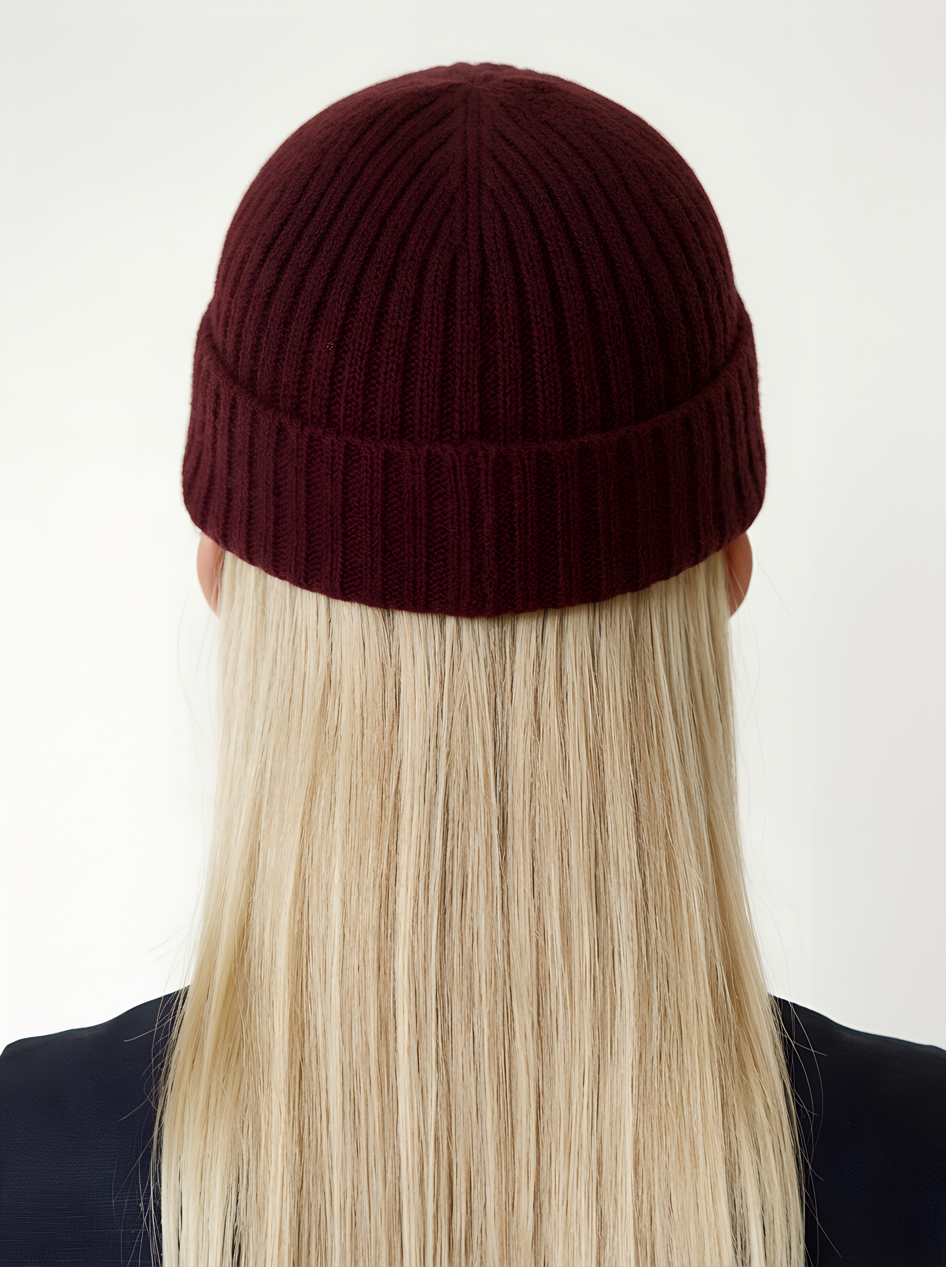 AI-фотосессии для маркетплейсов (ниша fashion) — Изображение №21 — Брендинг, 3D на Dprofile