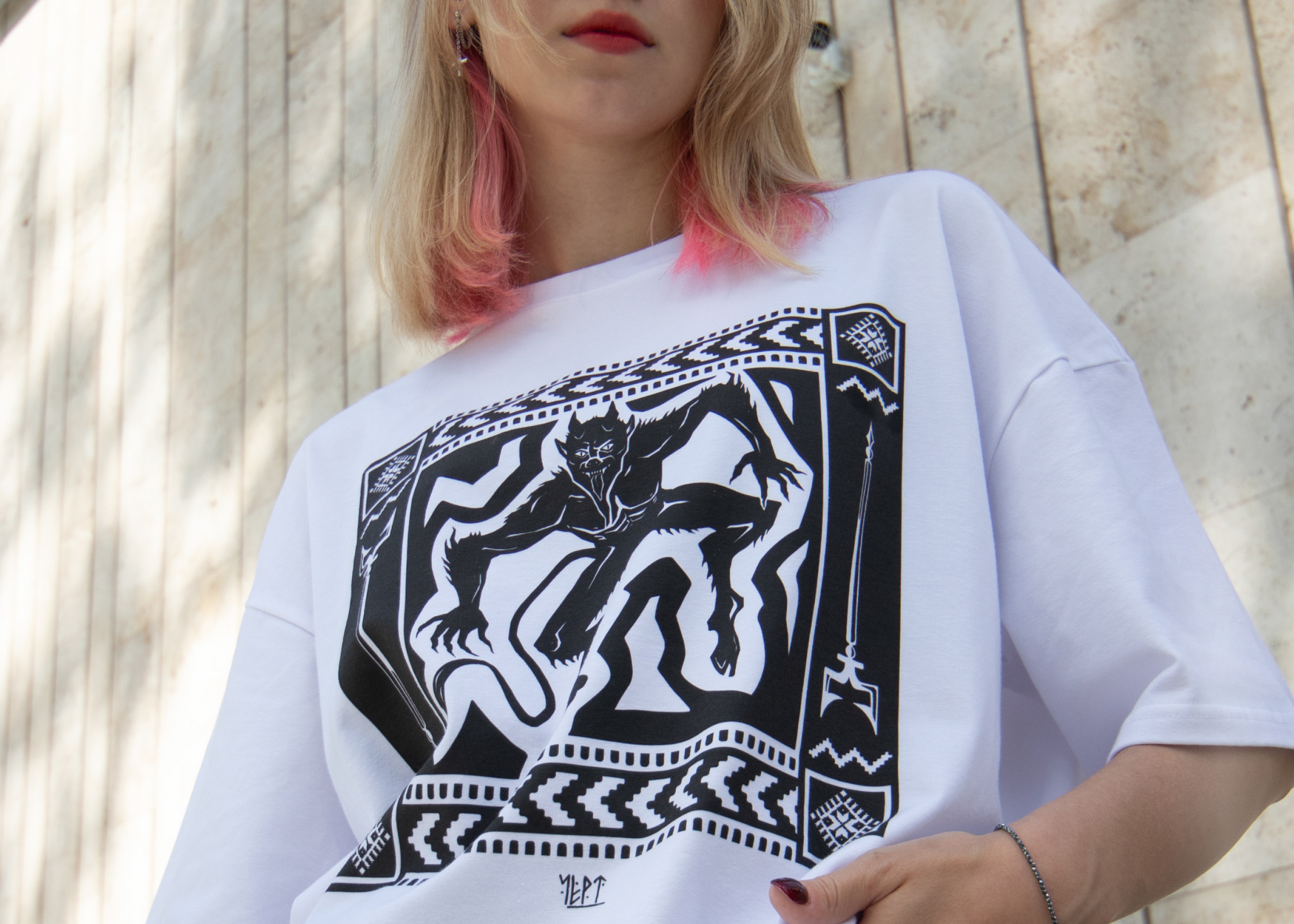 T-shirt DESIGN branding merch — Изображение №1 — Брендинг, Иллюстрация на Dprofile