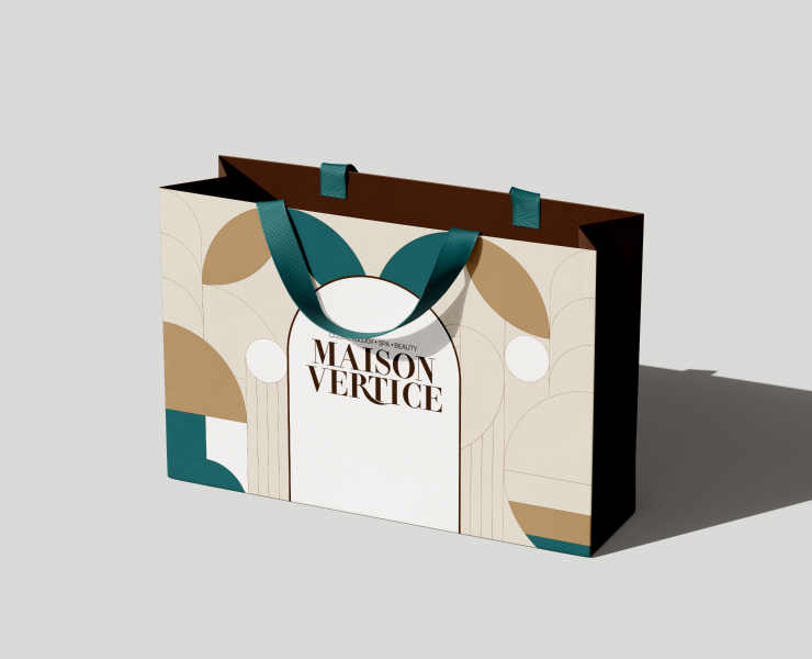 Maison Vertice брендинг для клиники красоты на Dprofile