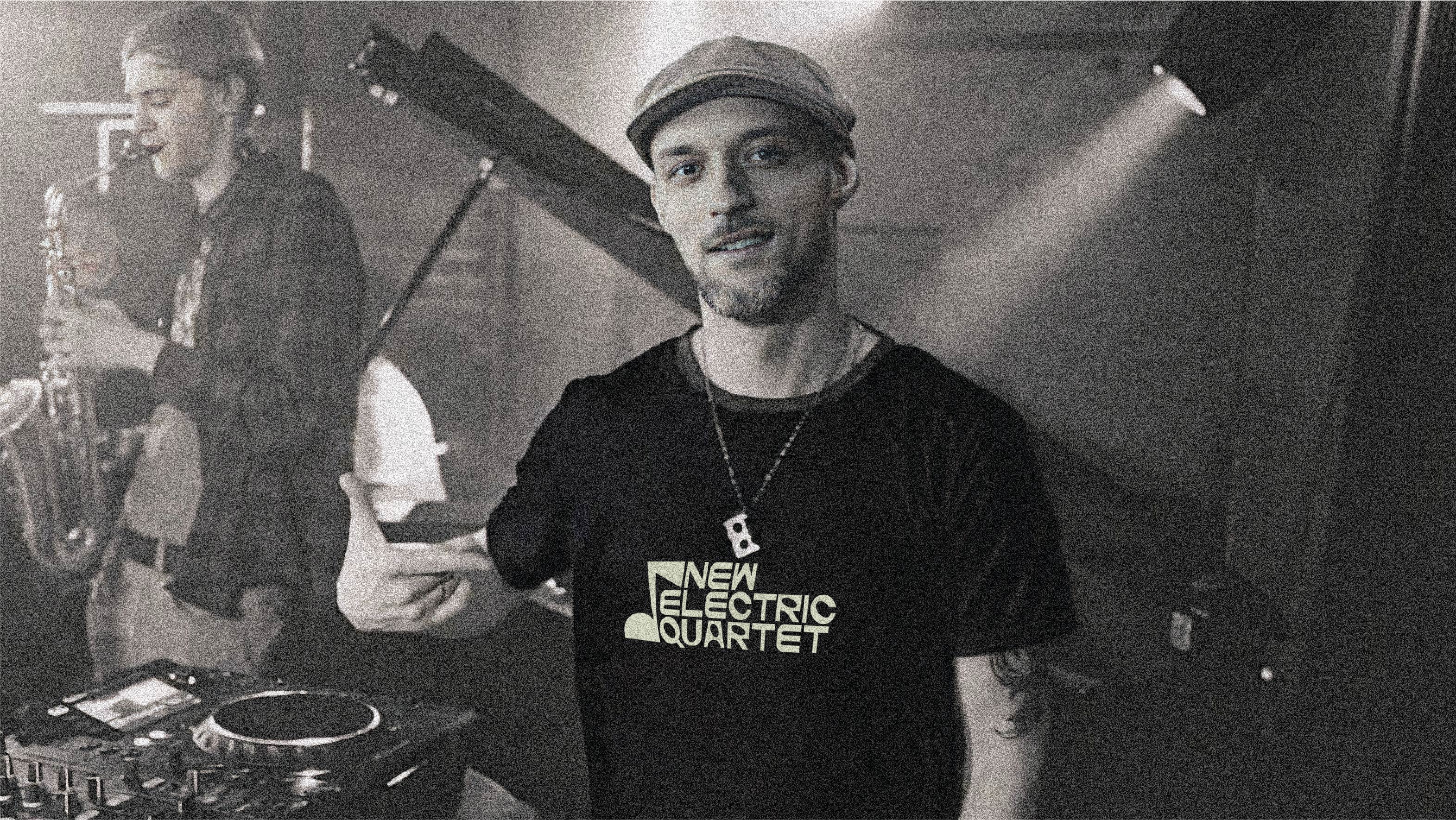 Графический комплекс для группы "New Electric Quartet" — Изображение №9 — Брендинг, Графика на Dprofile