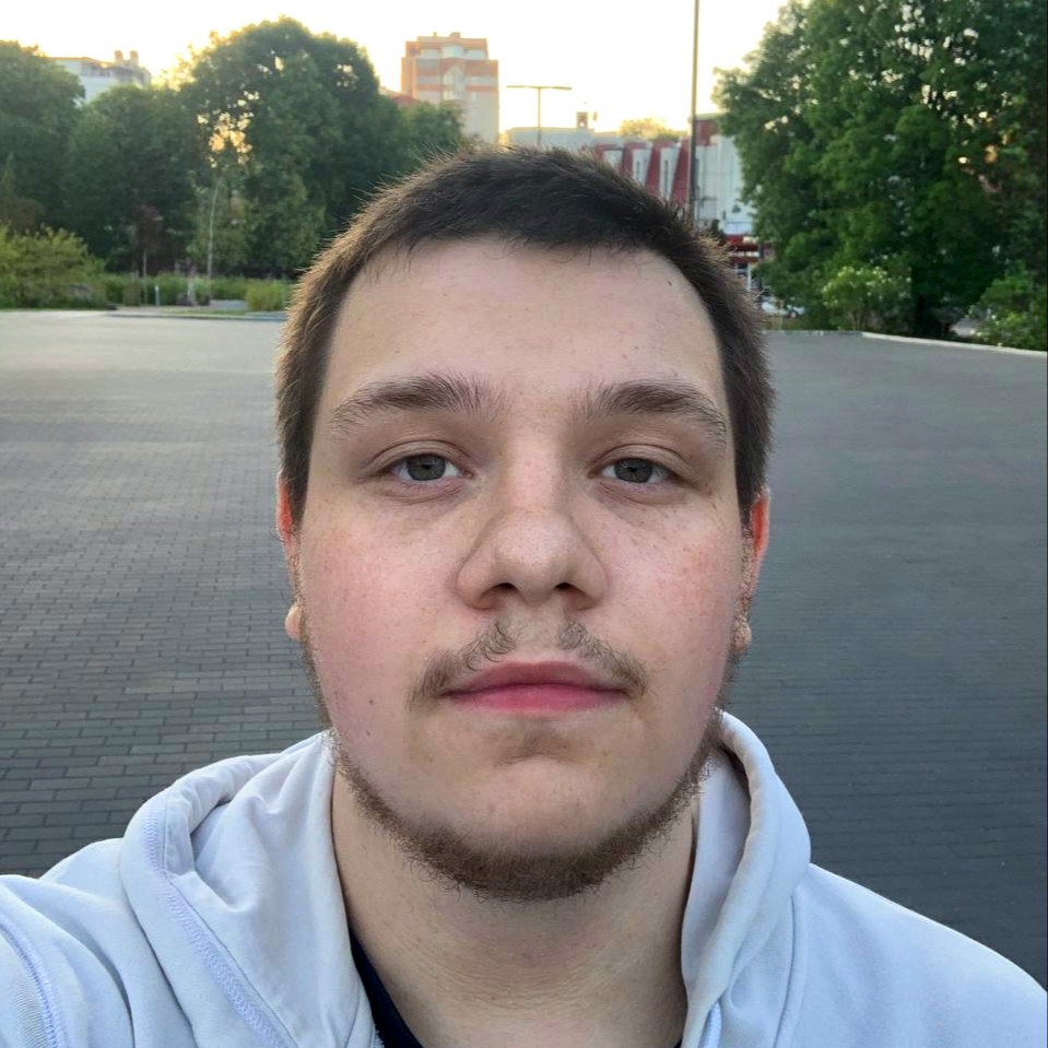 Аватар пользователя Даниил Шелухо