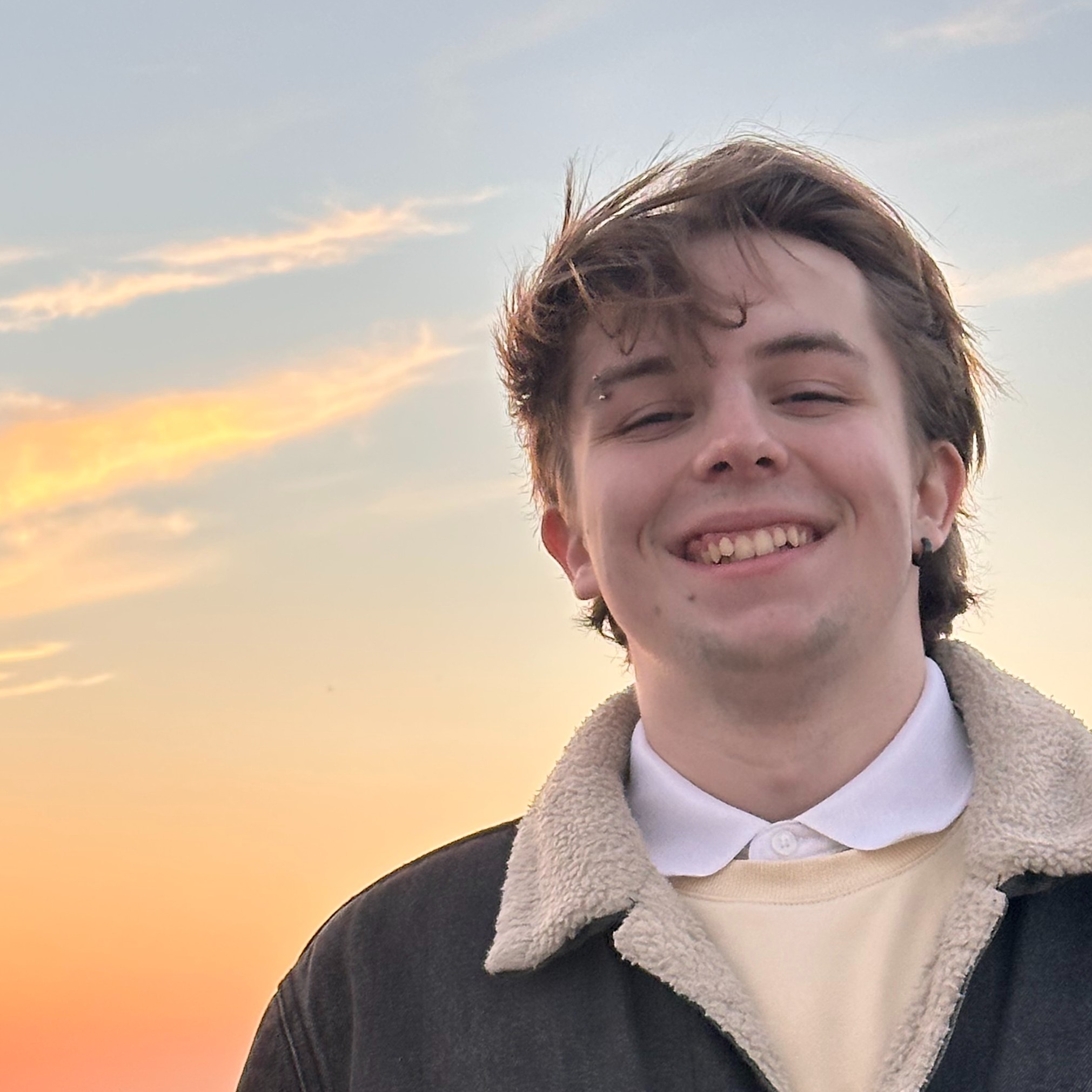 Аватар пользователя Даниил Ширяев