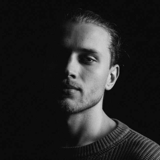 Аватар пользователя Максим Щепетильников