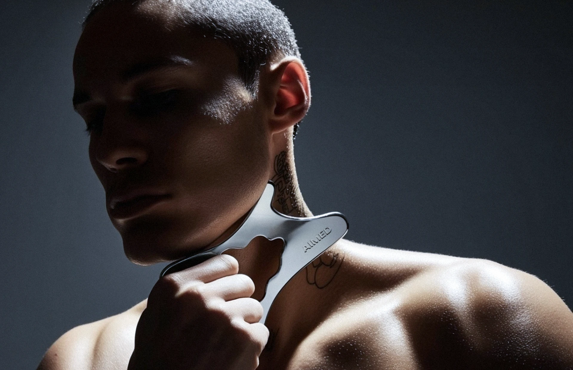 AIMED — Изображение №2 — Брендинг, Графика на Dprofile