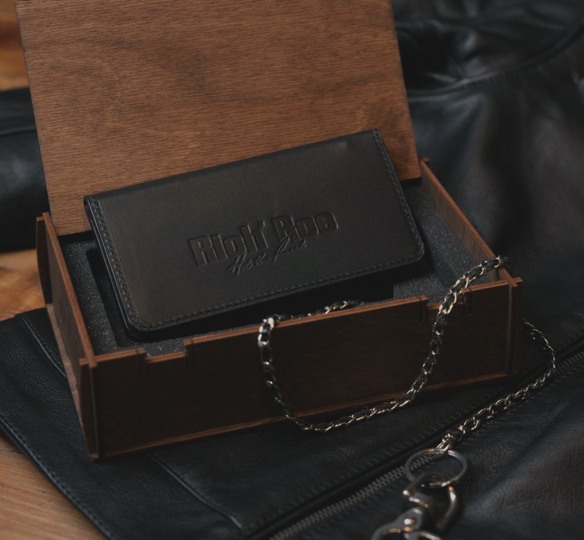 Rich`Roe | Разработка логотипа — Изображение №7 — Брендинг на Dprofile