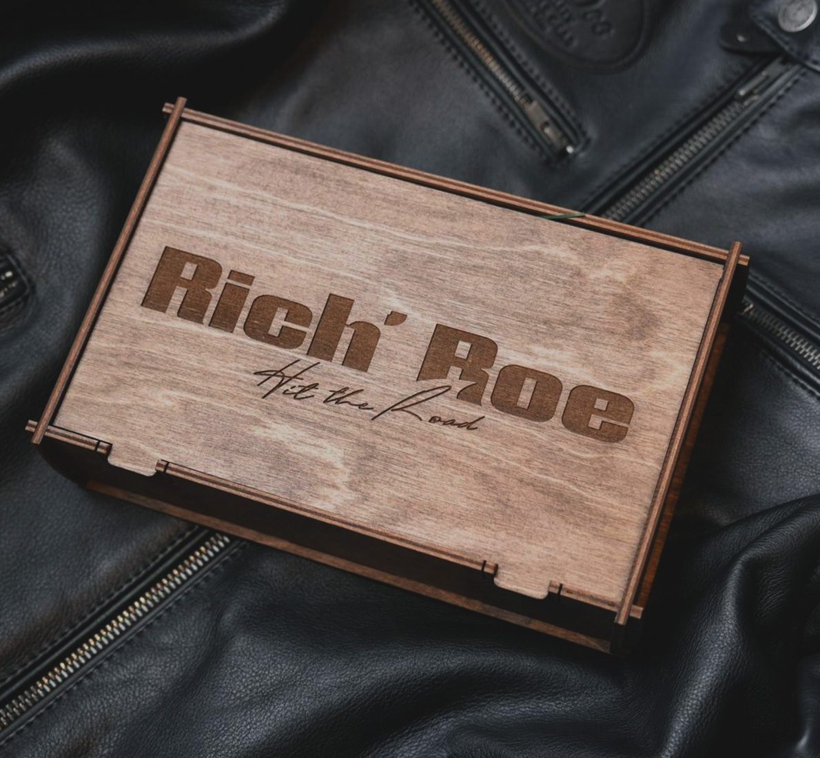 Rich`Roe | Разработка логотипа — Изображение №6 — Брендинг на Dprofile