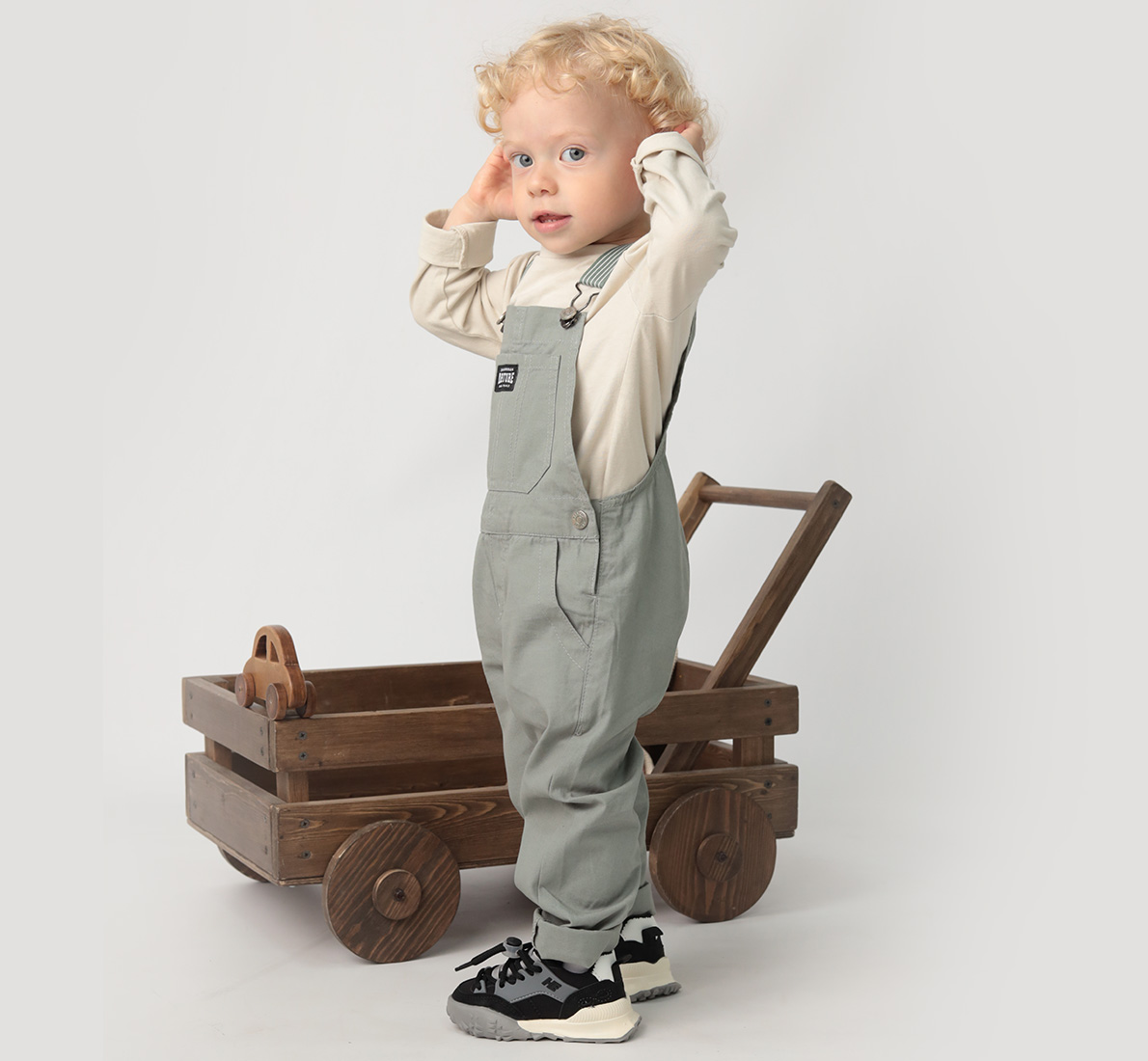 Yokinkid | Разработка логотипа — Изображение №5 — Брендинг на Dprofile