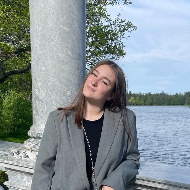 Аватар пользователя Alena Emelyanova