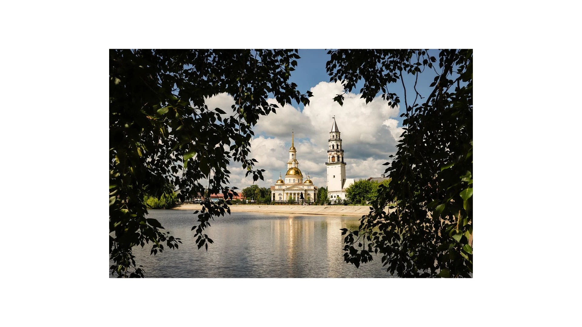 Невьянский музей. Наклонная башня имени Демидовых — Изображение №2 — Брендинг, Иллюстрация на Dprofile