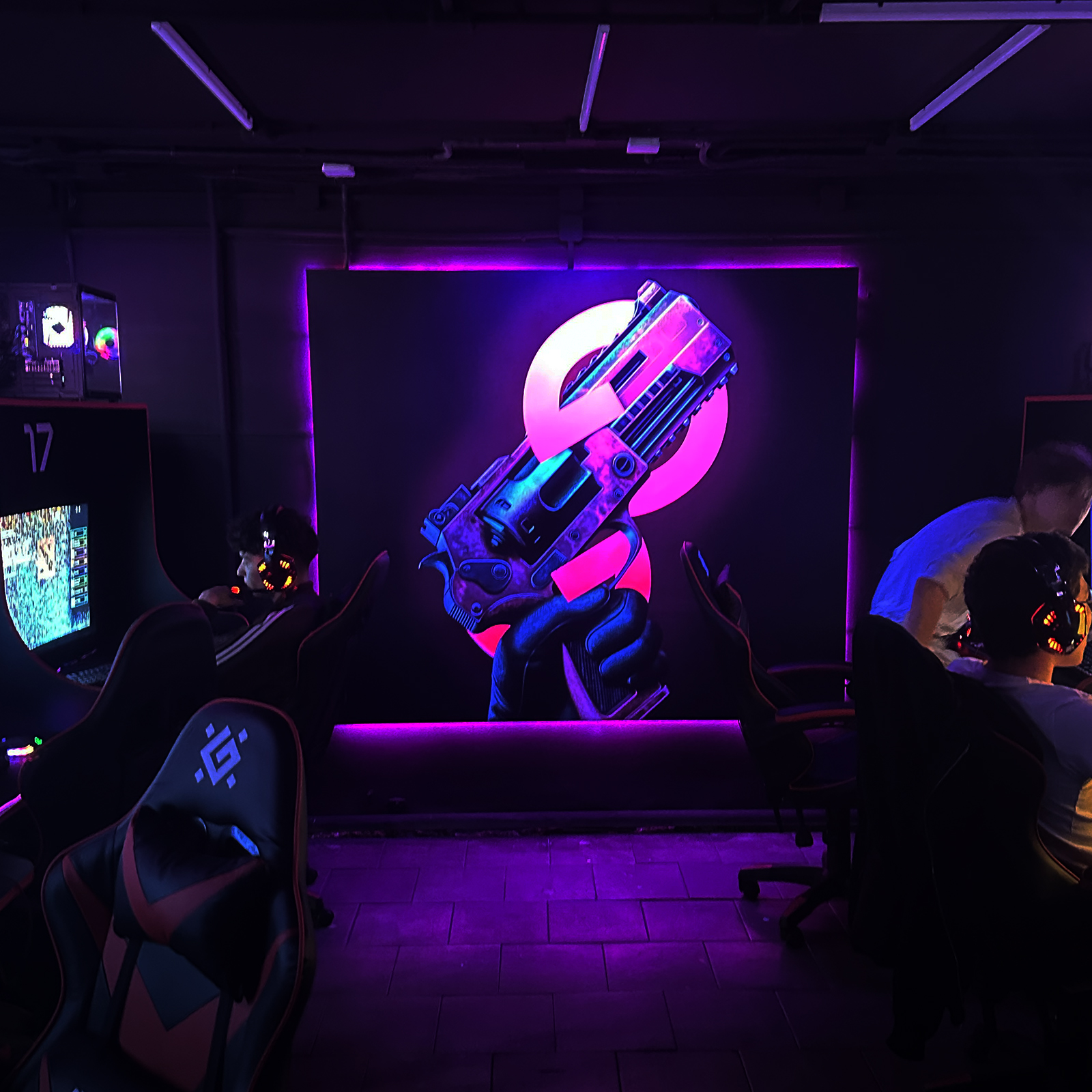 Geekgame — Изображение №13 — Брендинг на Dprofile