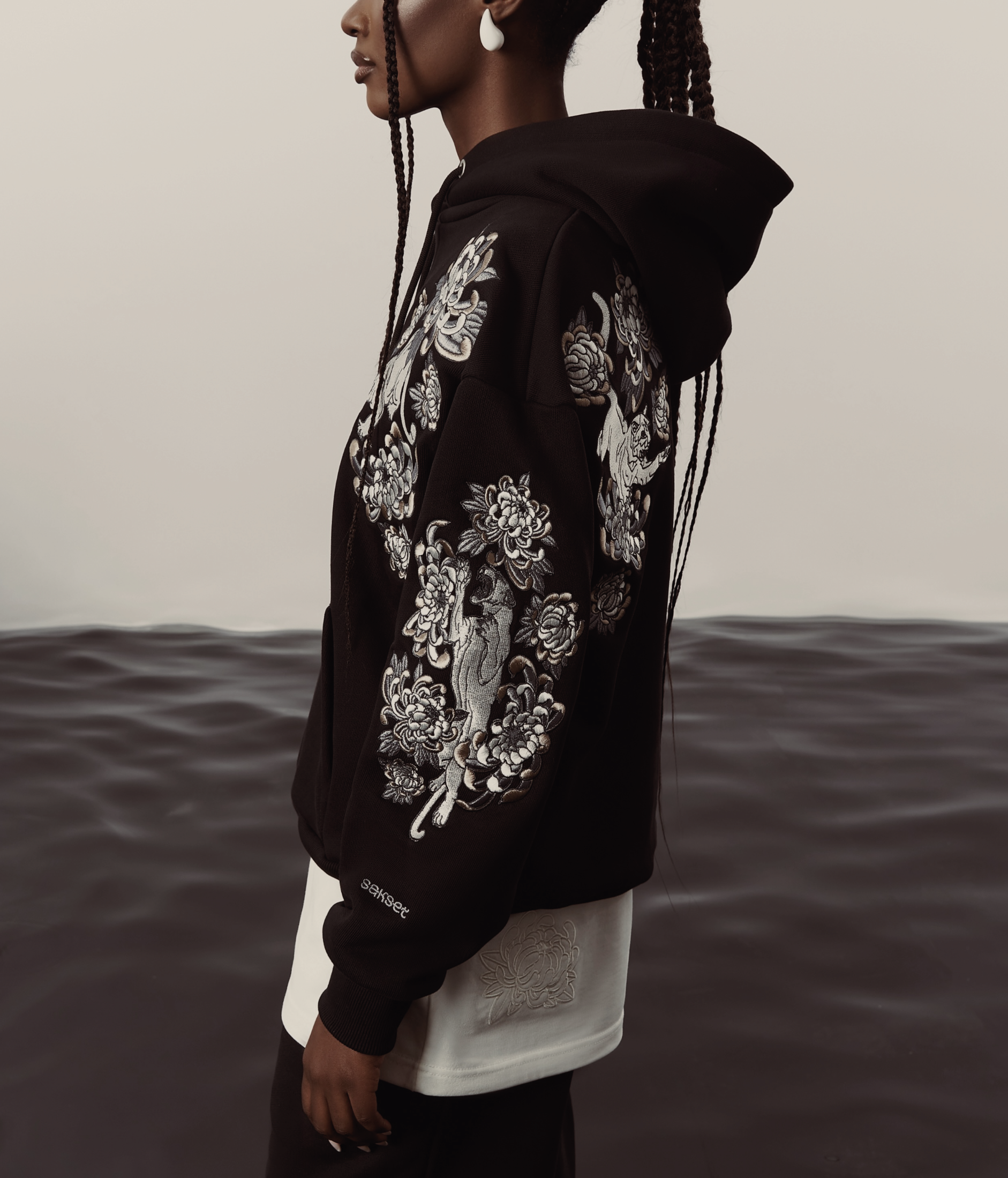 SAKSET Untamed | Брендинг коллекции — Изображение №9 — Брендинг, Промдизайн на Dprofile