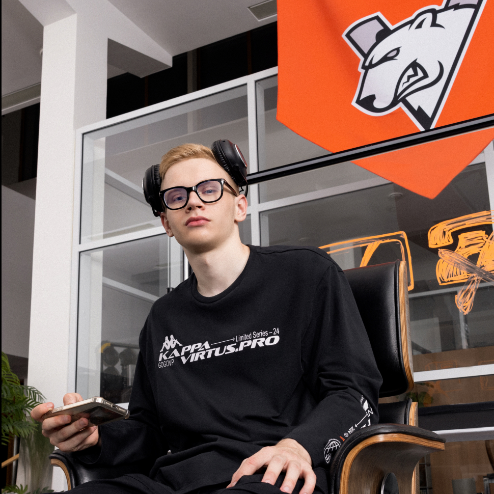 Kappa x Virtus.pro — Изображение №5 — Брендинг, Графика на Dprofile