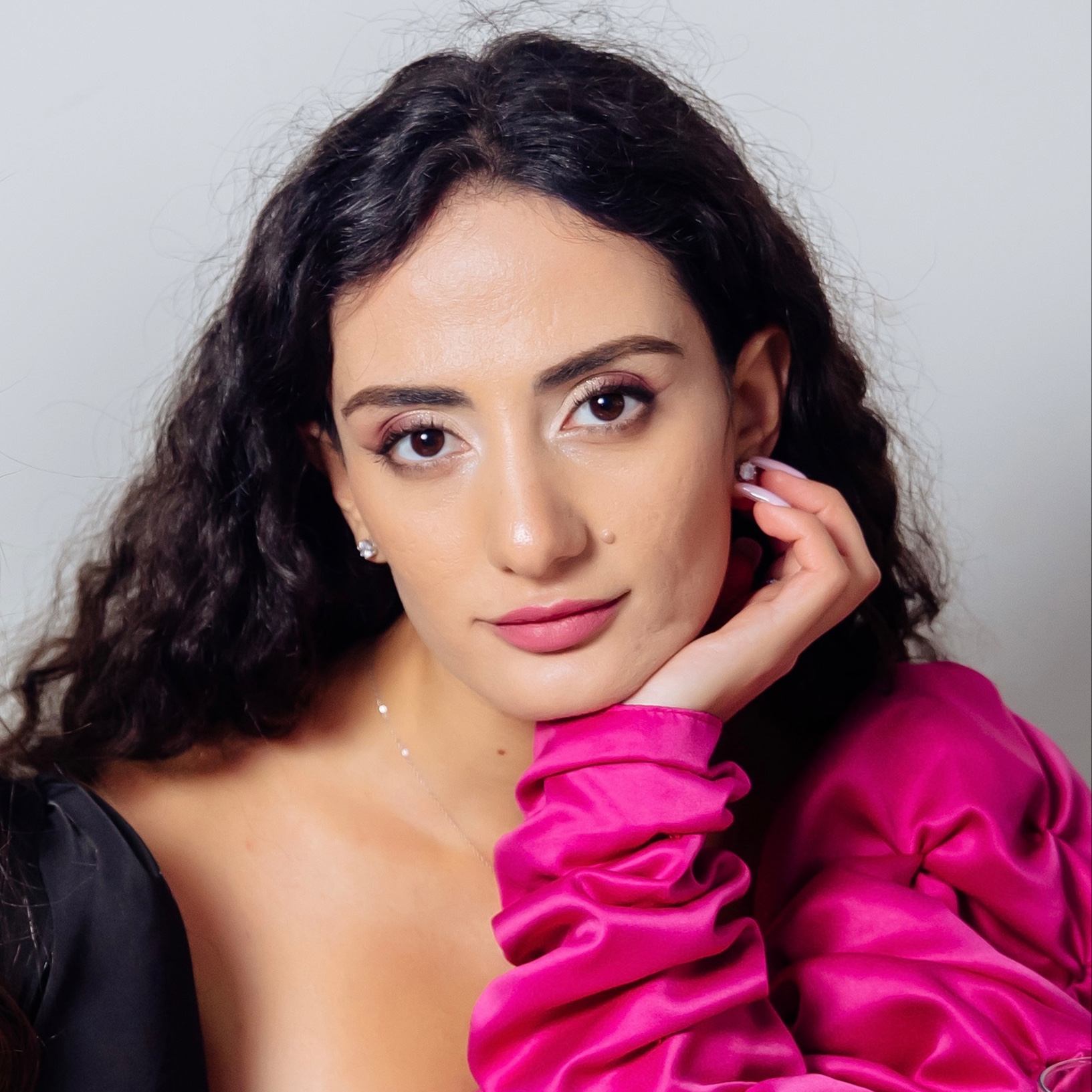 Аватар пользователя Роза Карапетян