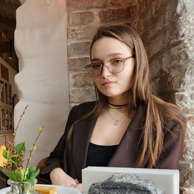 Аватар пользователя Елена Куцарь