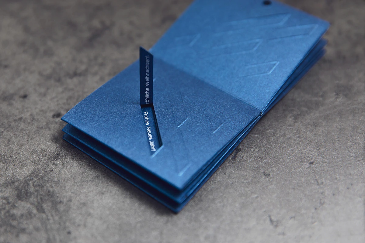 Greeting card / Omnicomm — Изображение №3 — Брендинг, Графика на Dprofile