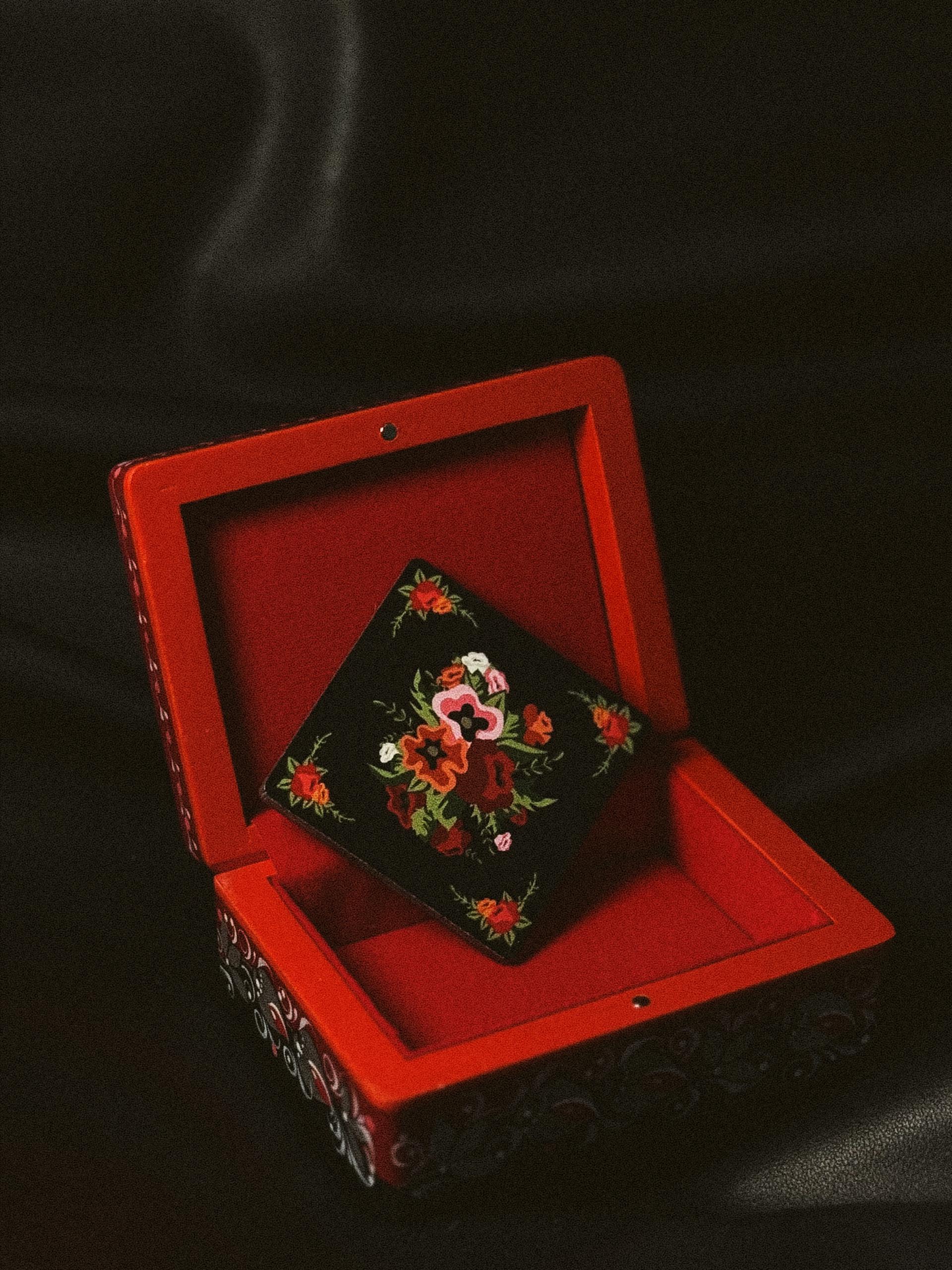 Сувенирная продукция для Сибирской Ковровой Фабрики — Изображение №33 — Брендинг, Иллюстрация на Dprofile