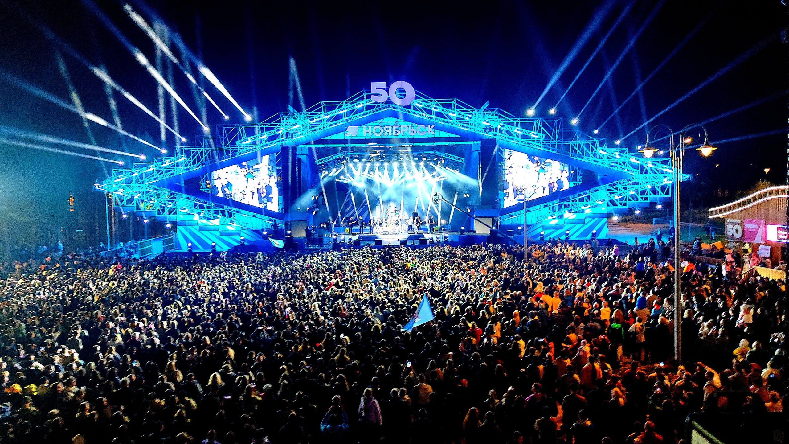 Дизайн сцены/ День города Ноябрьска — Изображение №9 — 3D, Архитектура на Dprofile