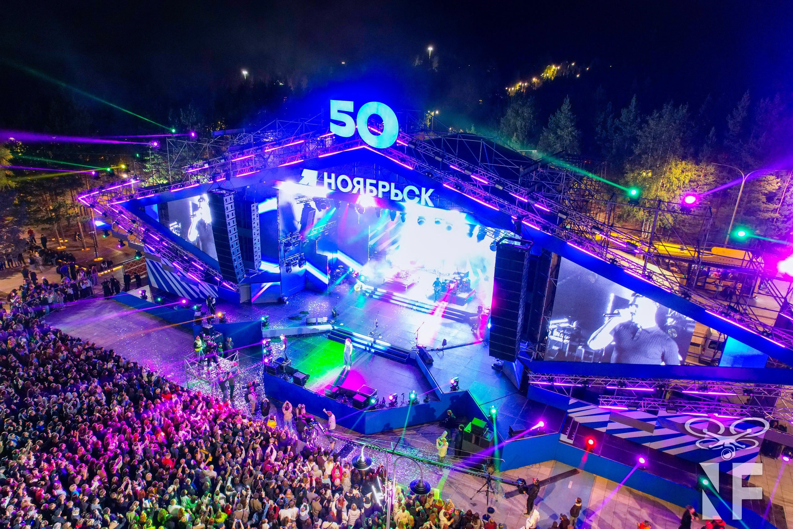 Дизайн сцены/ День города Ноябрьска — Изображение №12 — 3D, Архитектура на Dprofile