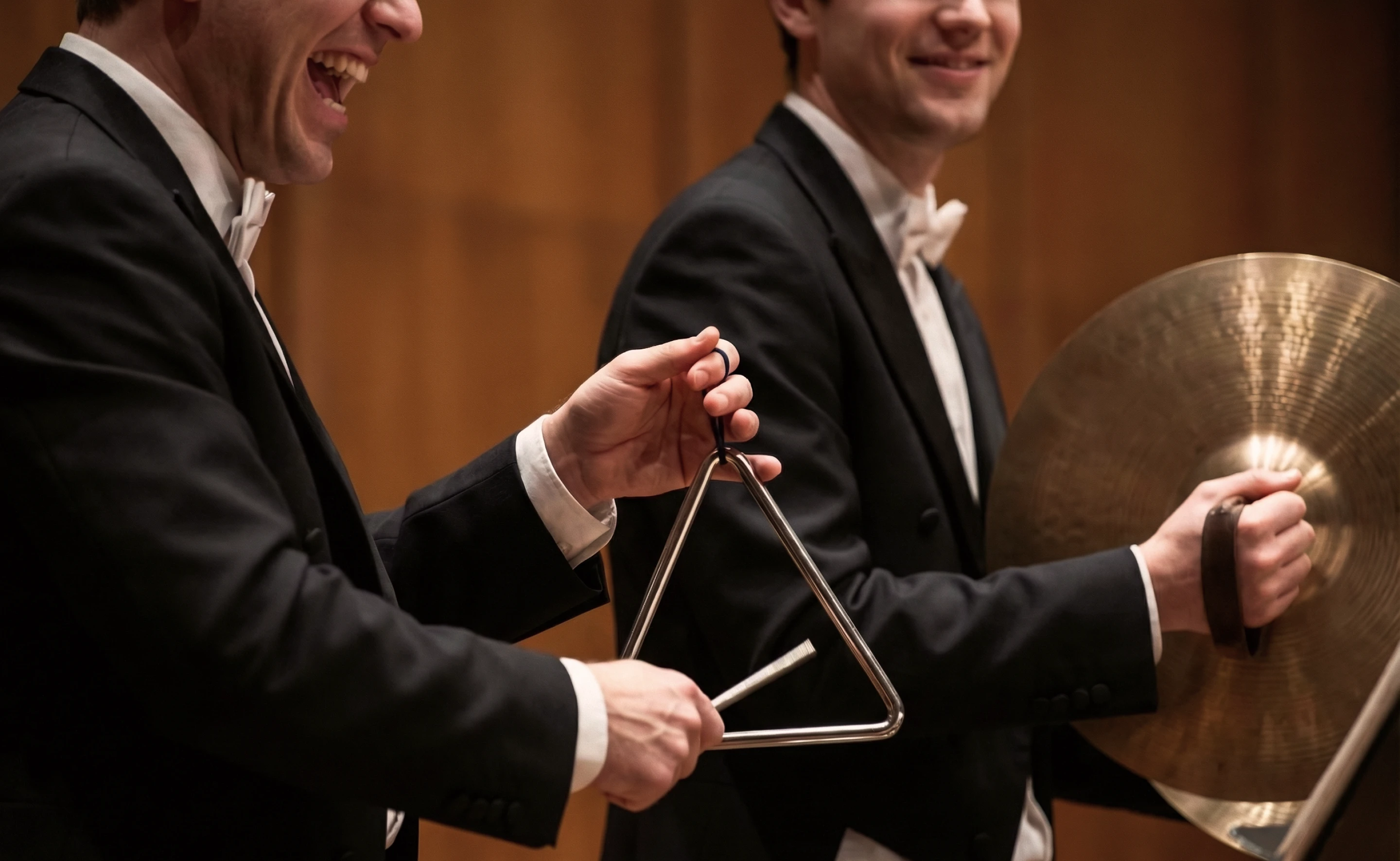 ИИ-фотостиль | Beyond the Spotlight — Изображение №12 — Графика, Маркетинг на Dprofile