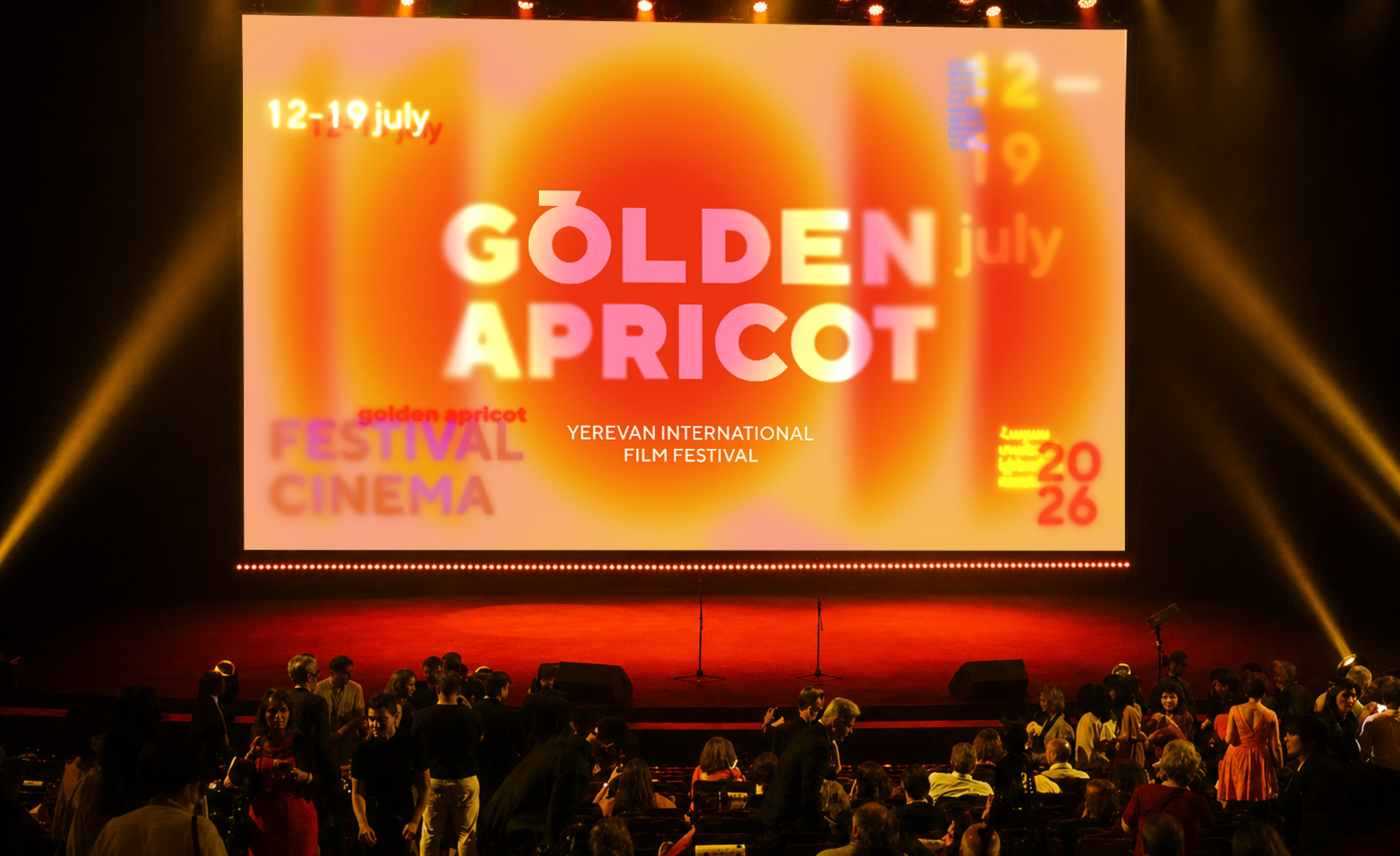 моушн айдентика Golden Apricot — Изображение №1 — Брендинг на Dprofile