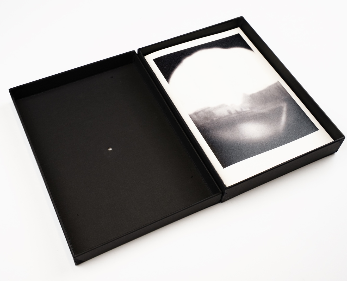 Книга: Самодельный пинхол:  акт художественного высказывания на Dprofile