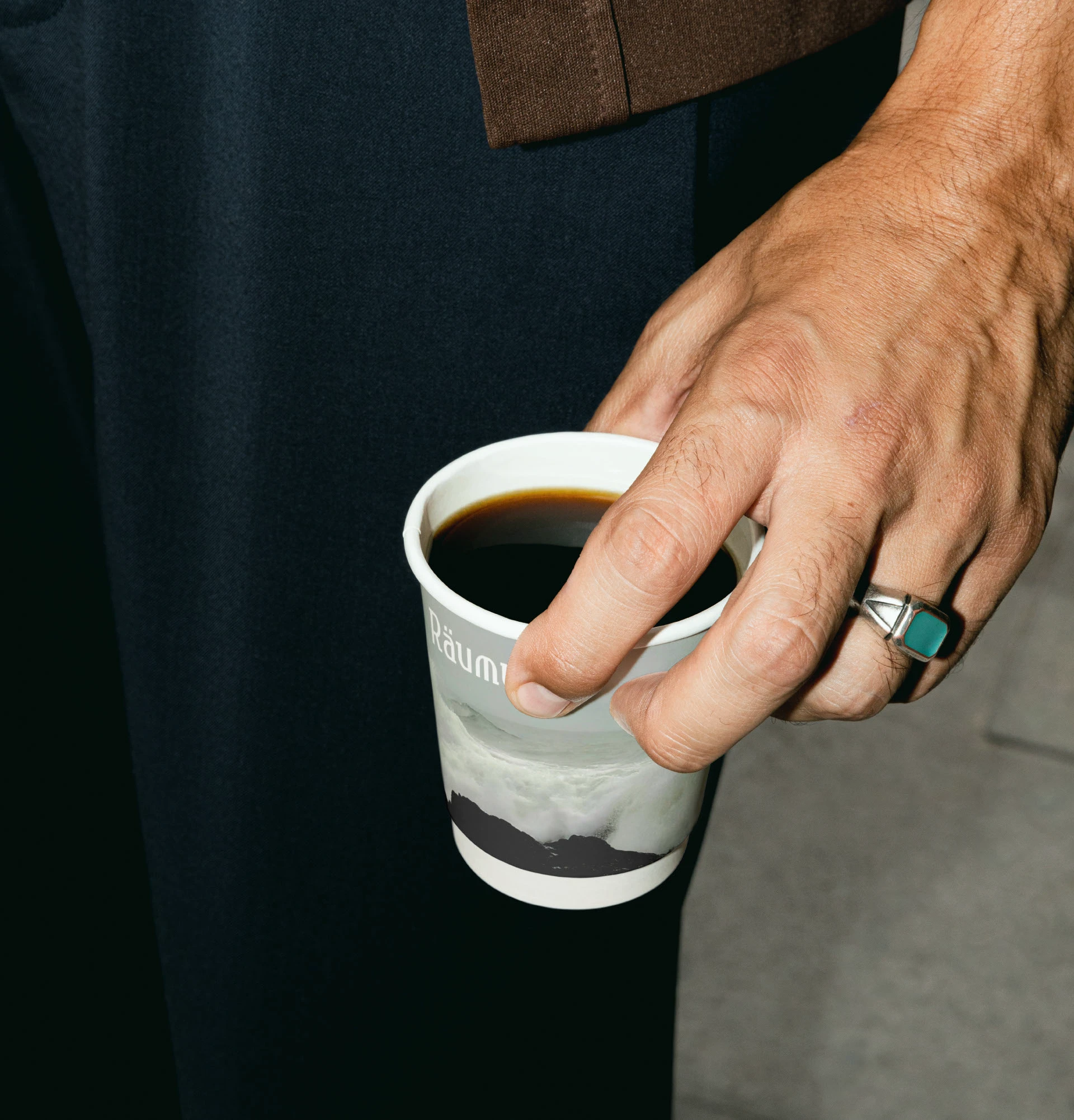 Нейминг, фирменный стиль, брендинг для отеля — Изображение №10 — Брендинг на Dprofile