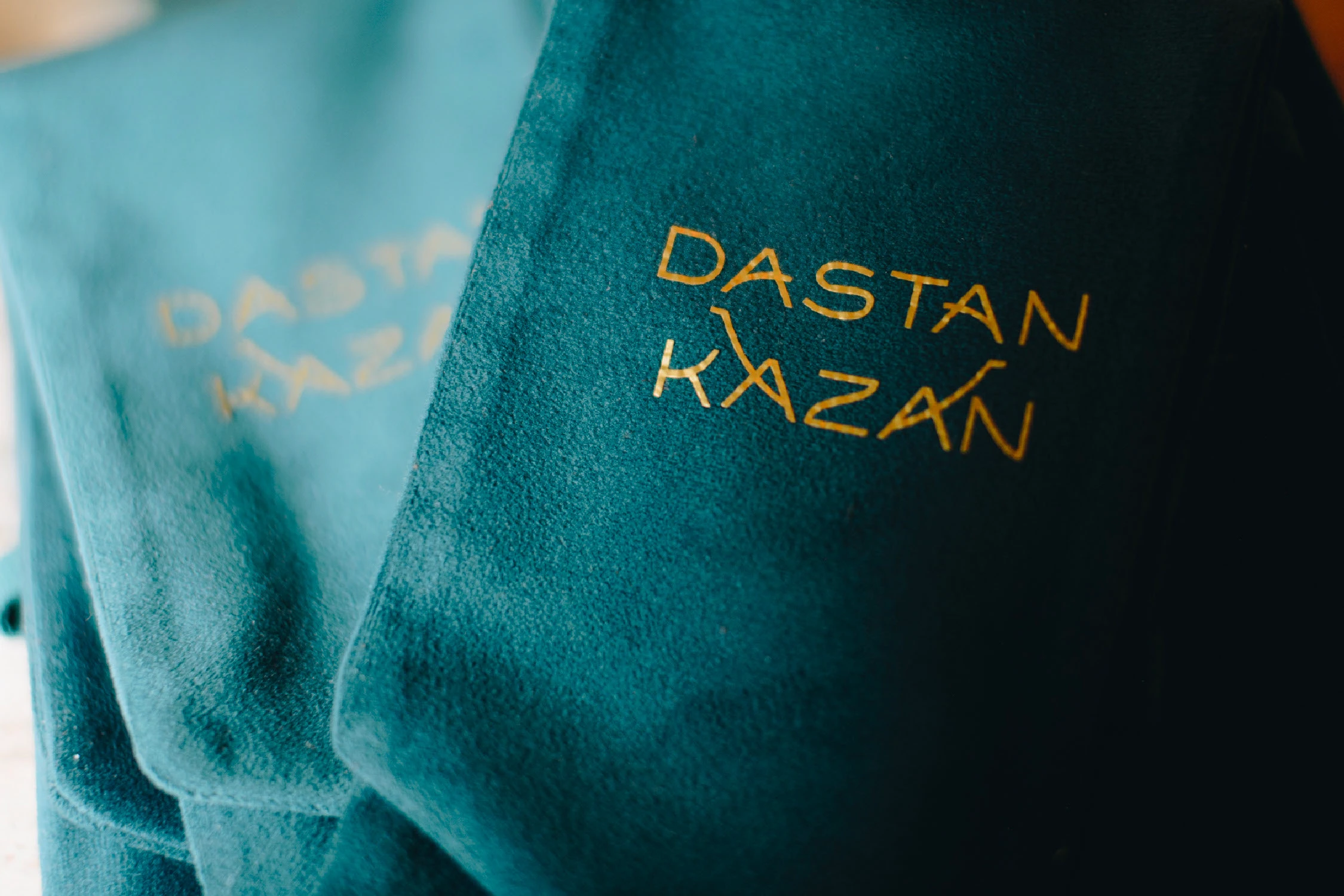 Айдентика для ресторана "DASTAN KAZAN" — Изображение №3 — Брендинг на Dprofile