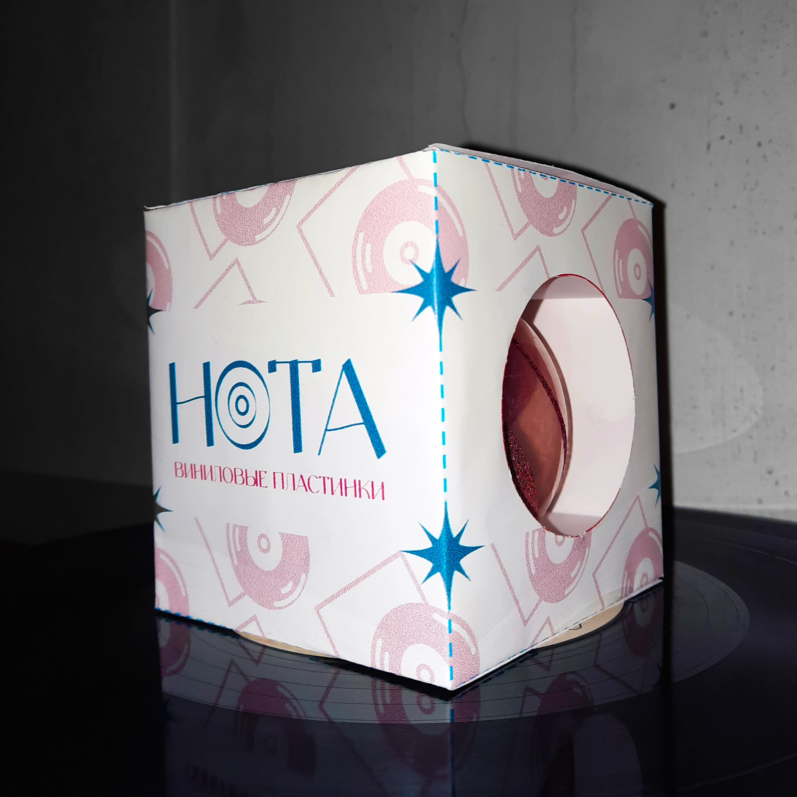 НОТА | Брендинг для магазина виниловых пластинок — Изображение №8 — Брендинг на Dprofile