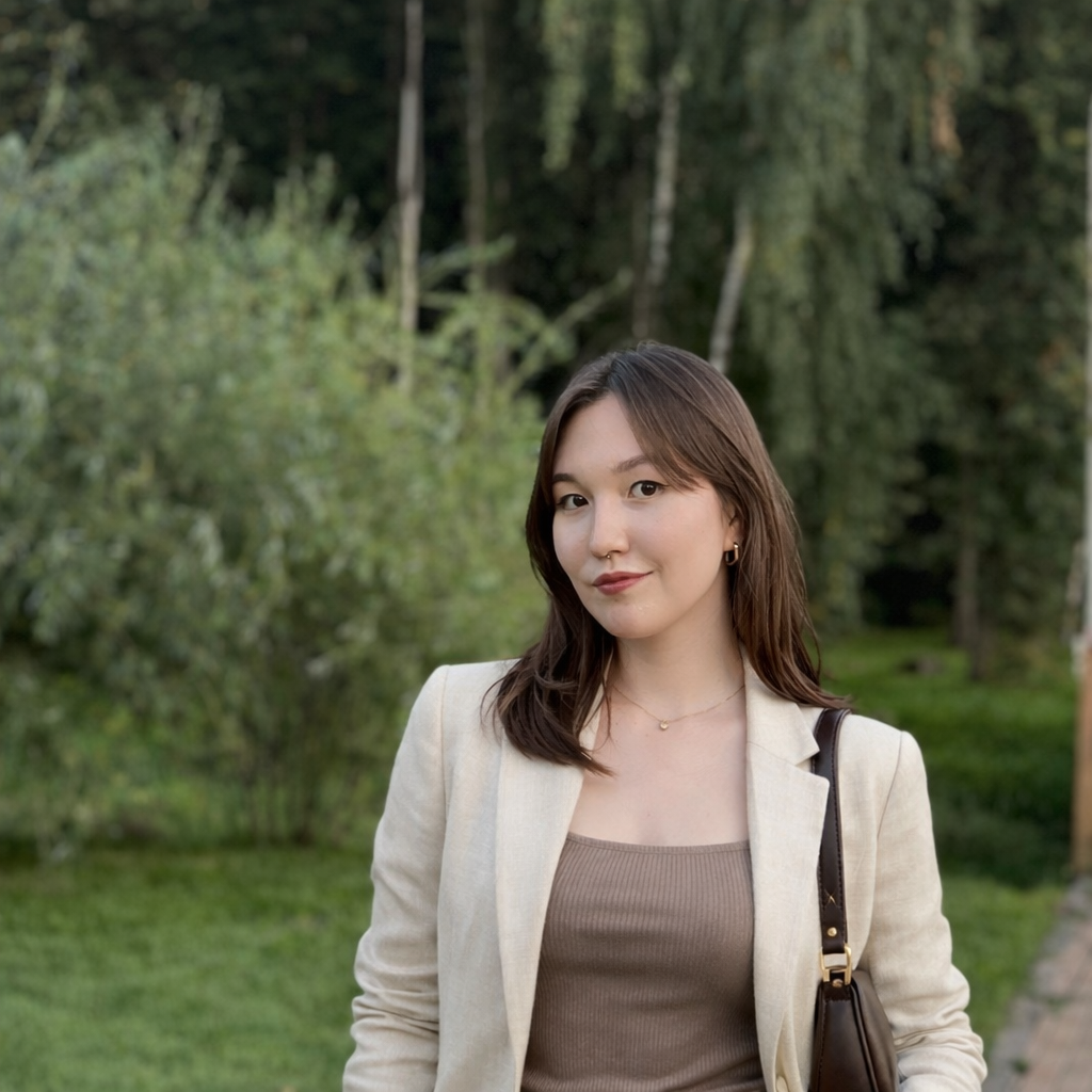 Аватар пользователя Лола Багонова