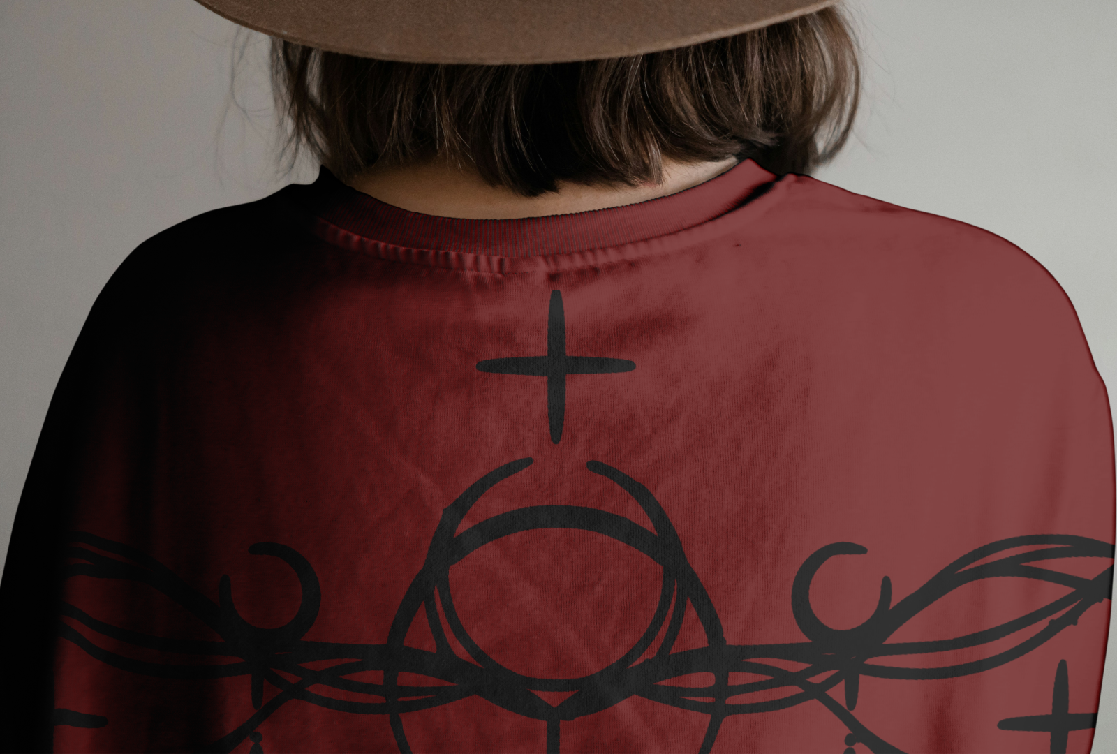 Разработка фирменного стиля для бренда одежды "MOON" — Изображение №18 — Брендинг на Dprofile