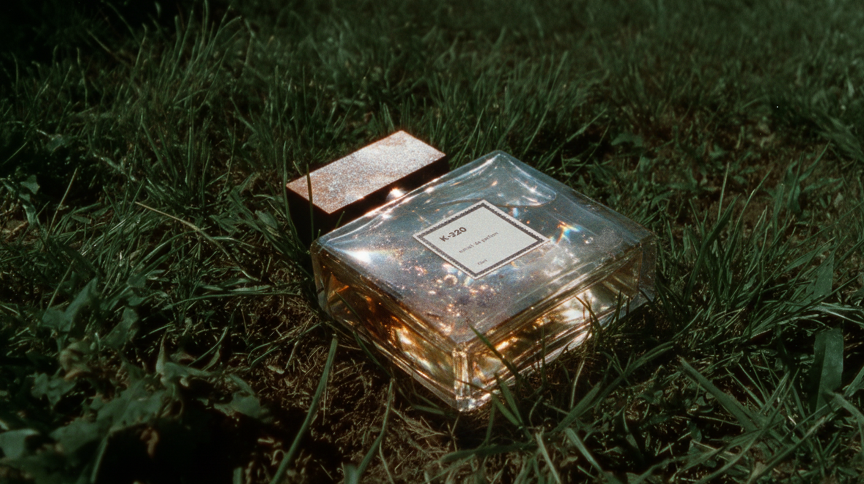 K-320 | parfume design — Изображение №10 — Брендинг, Анимация на Dprofile