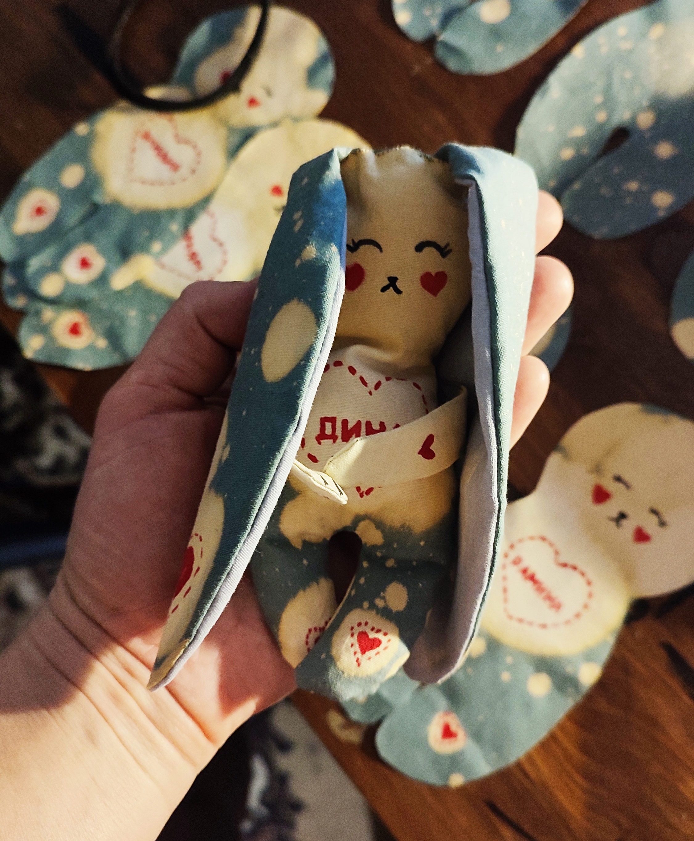 Игрушка "Зайчик-развивающий" — Изображение №4 — Брендинг, Иллюстрация на Dprofile