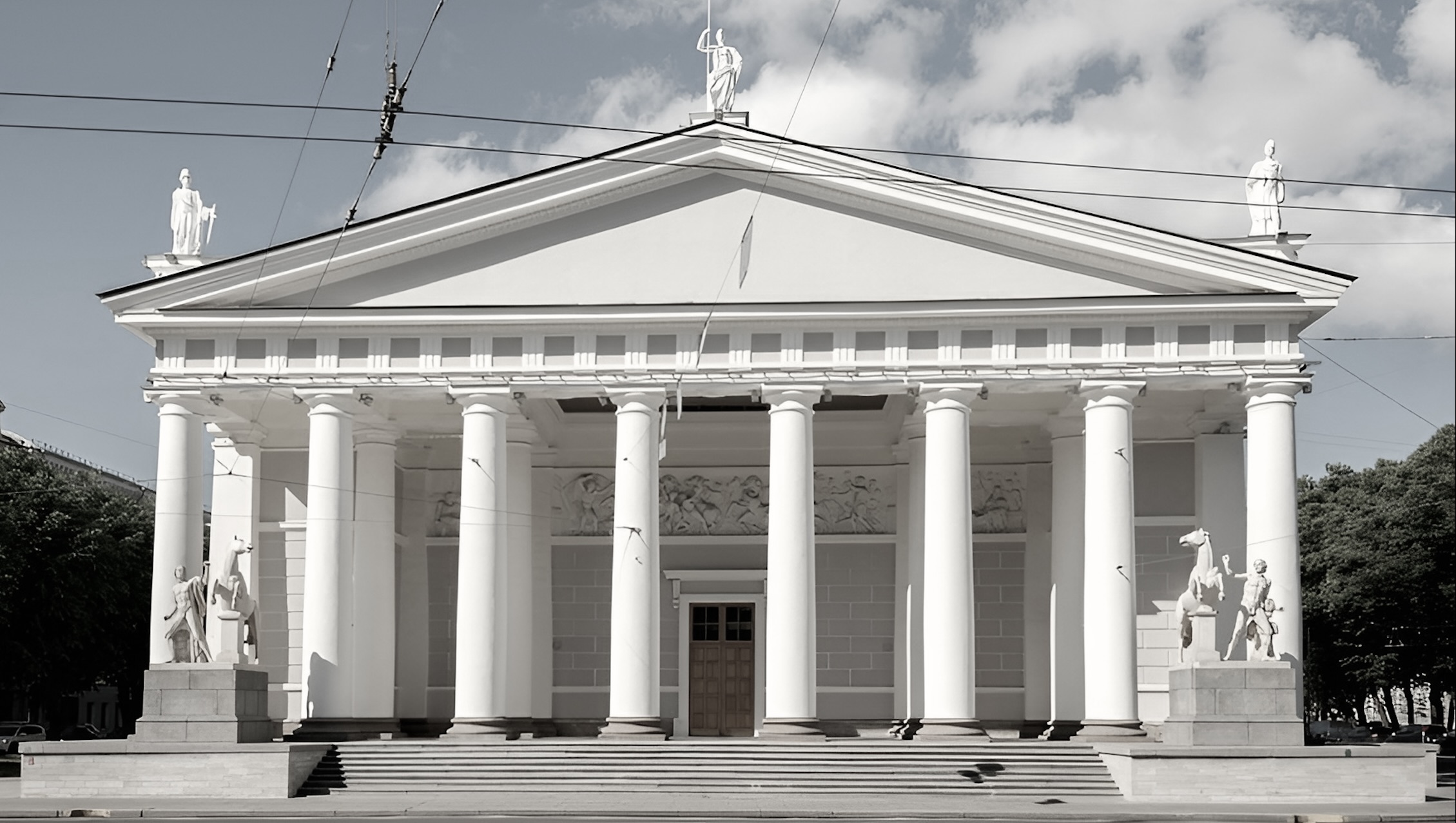 Разработка мерча для ЦВЗ "Манеж" — Изображение №2 — Брендинг, Графика на Dprofile