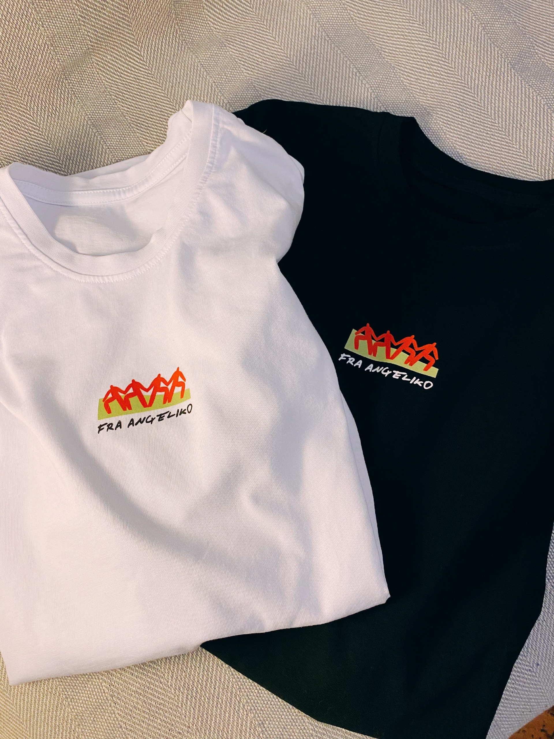 Мерч для музыкальной группы — Изображение №9 — Брендинг, Графика на Dprofile