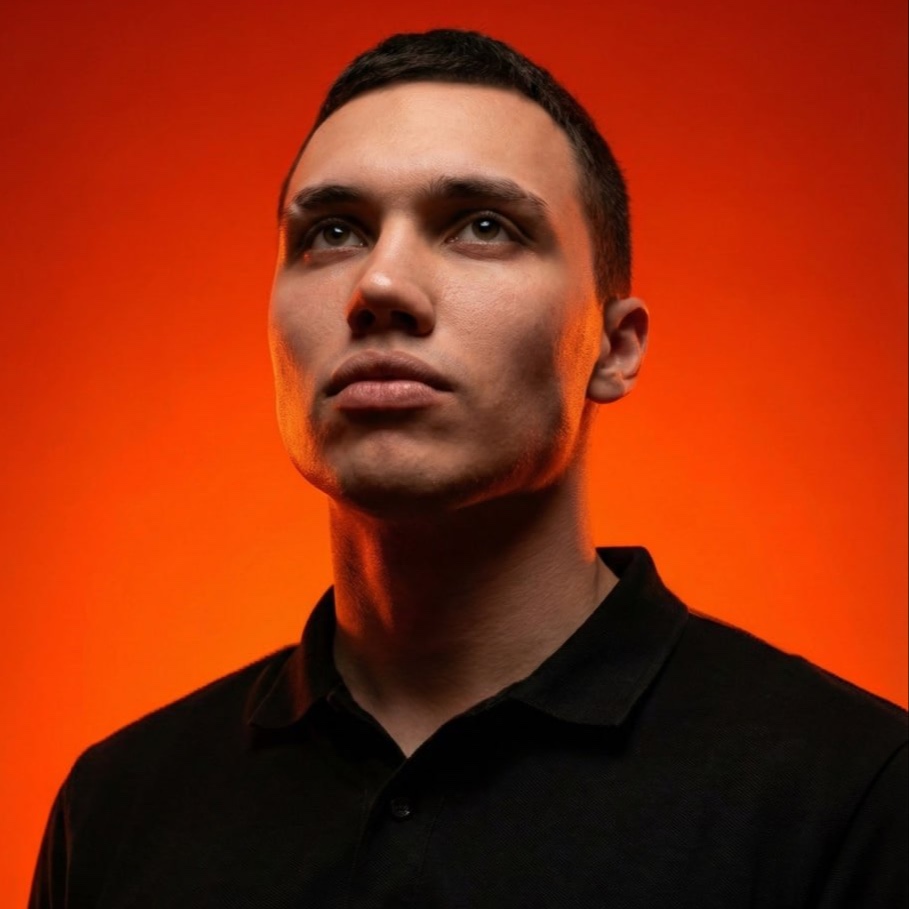 Аватар пользователя Алексей Чмутов