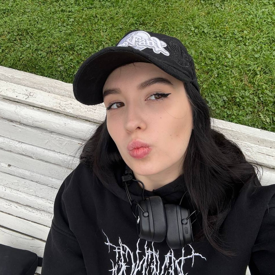 Аватар пользователя Елизавета Плотникова