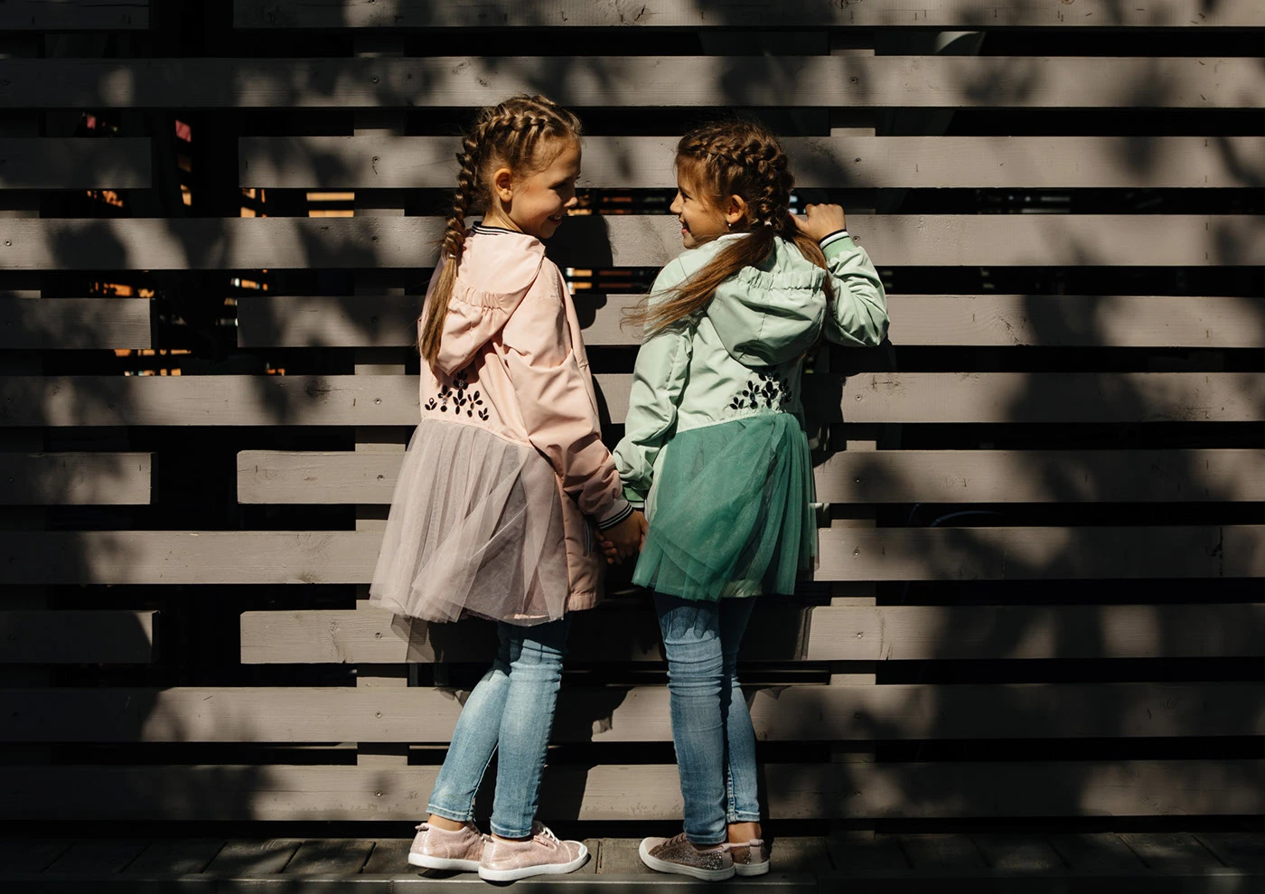 Машинная вышивка для ТМ GnK - большая подборка — Изображение №11 — Брендинг на Dprofile