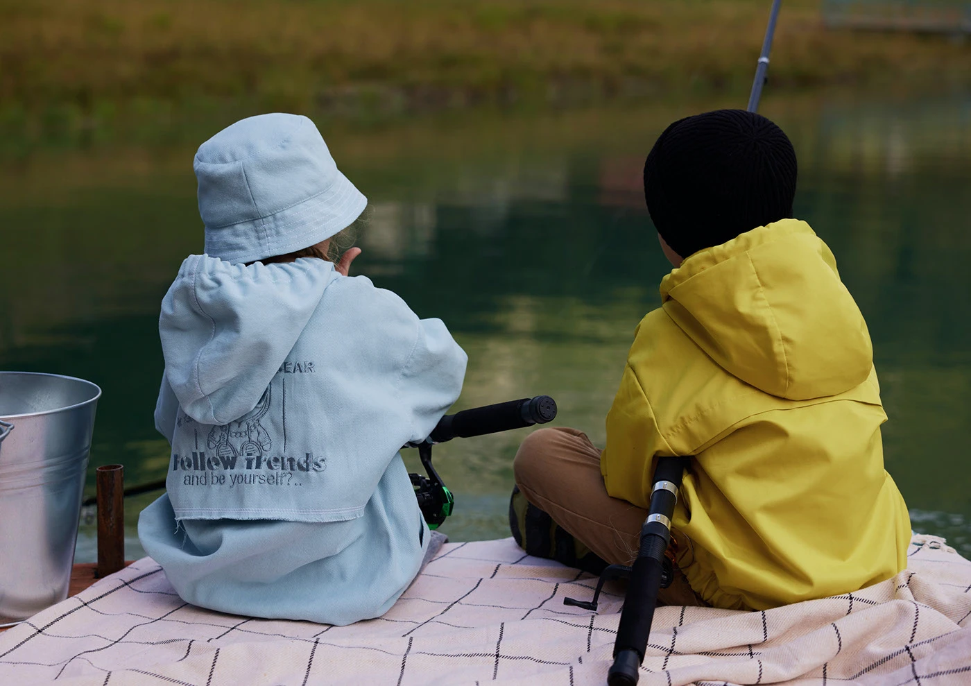 Машинная вышивка для ТМ GnK - большая подборка — Изображение №49 — Брендинг на Dprofile