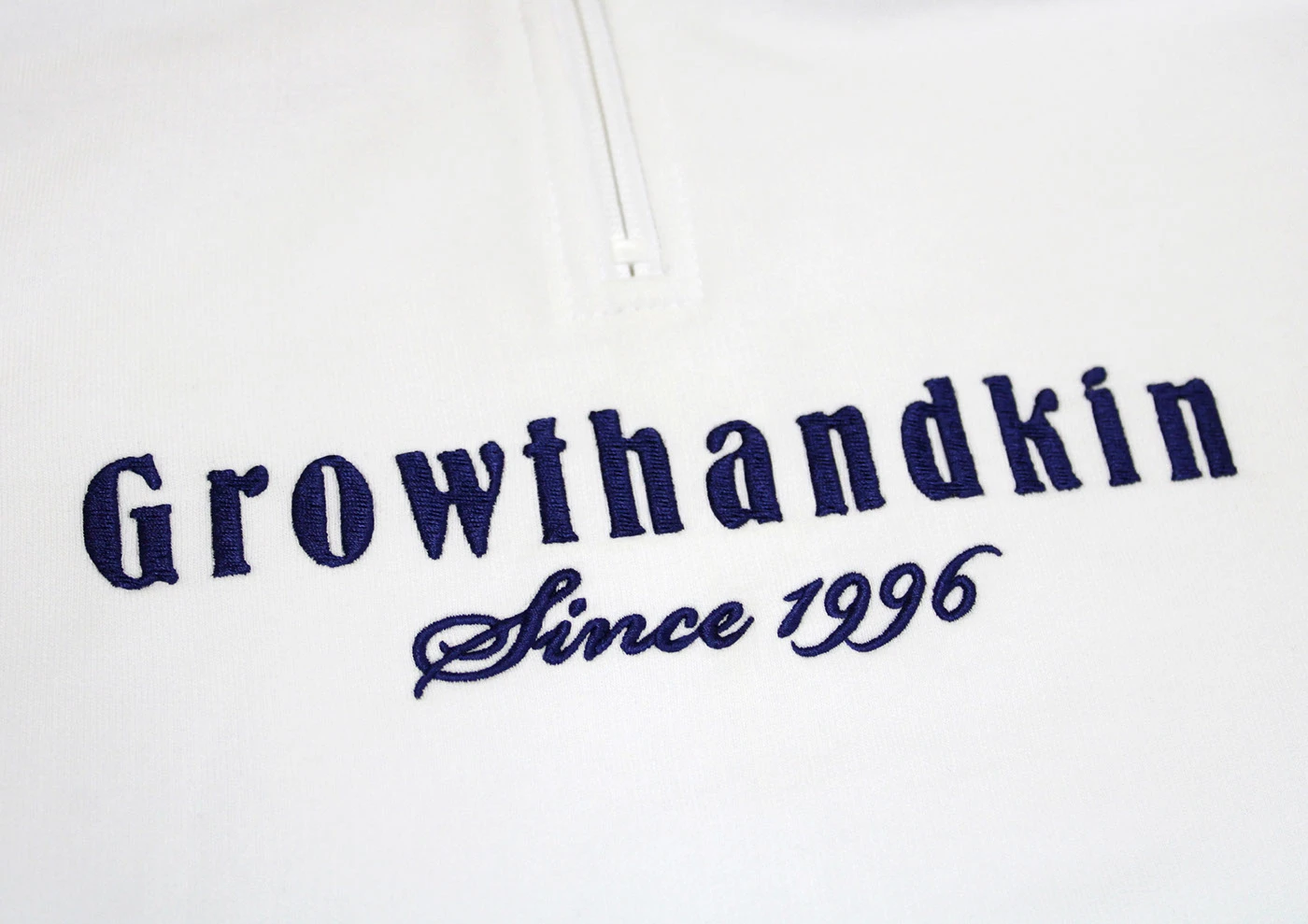 Машинная вышивка для ТМ GnK - большая подборка — Изображение №134 — Брендинг на Dprofile